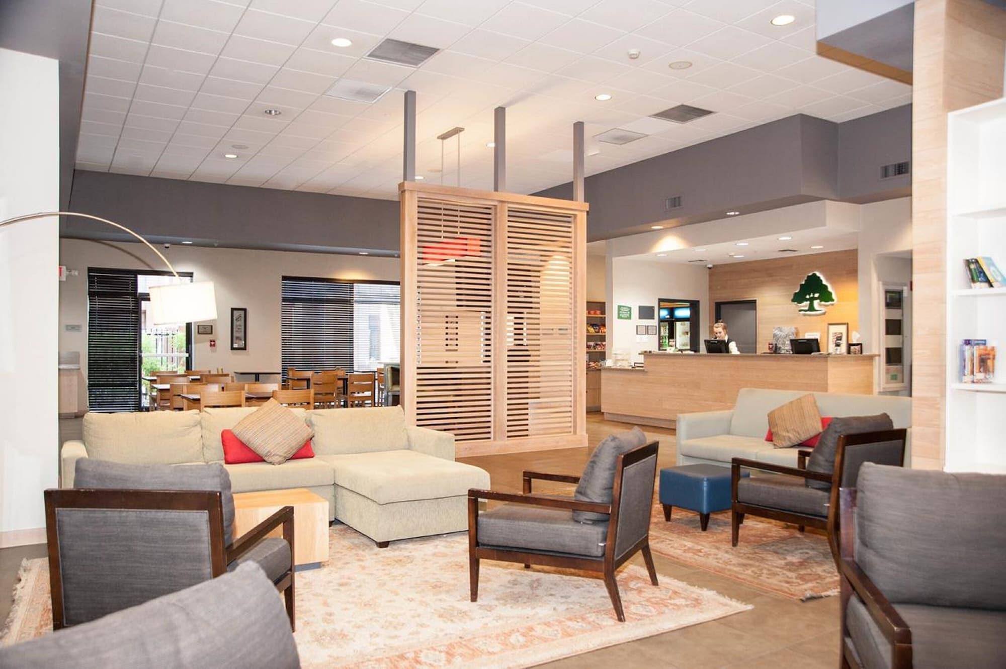 Vista Lobby GreenTree Inn & Suites Phoenix Sky Harbor
