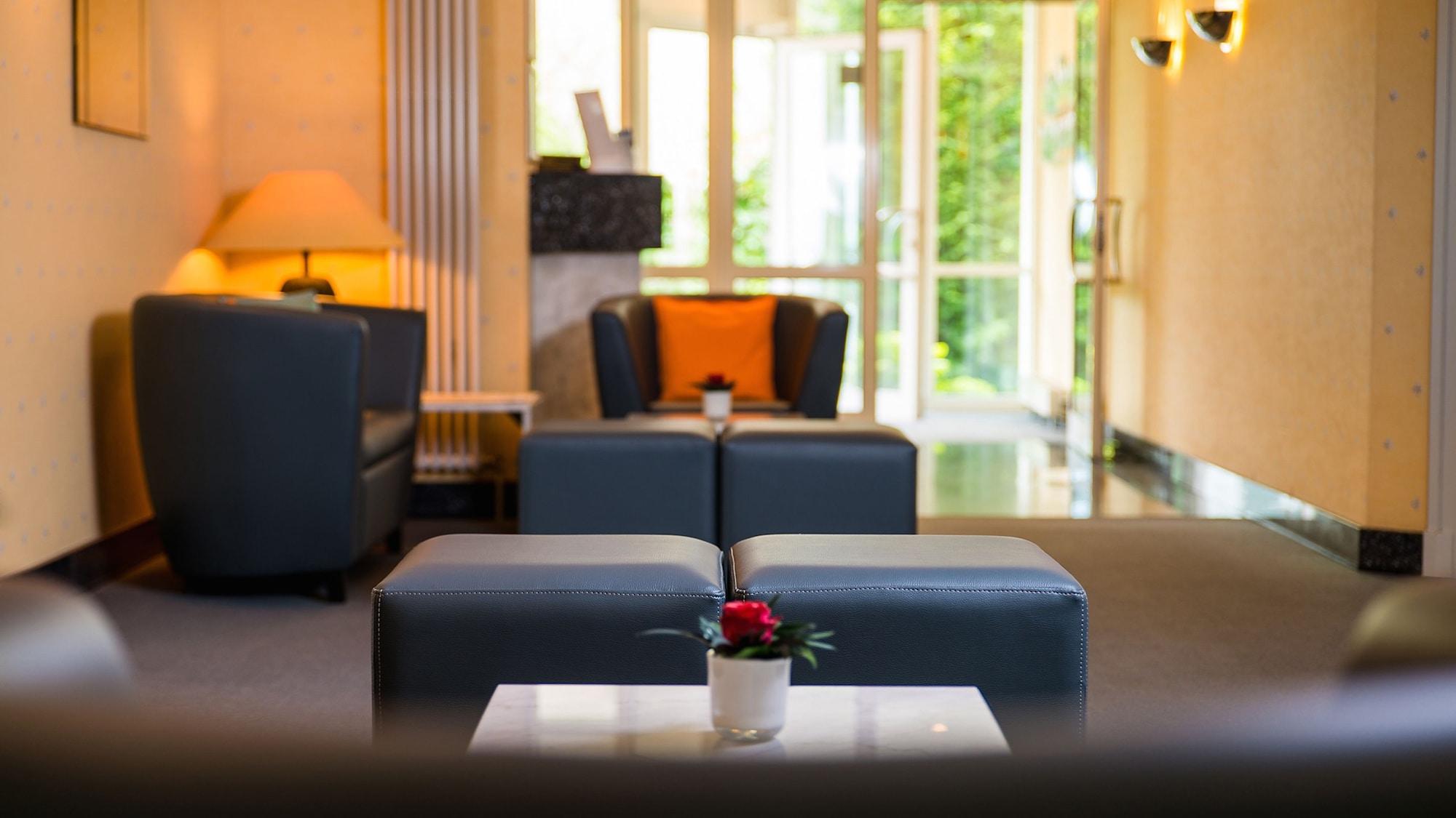 Vista Lobby Fontana Hotel Wiesbaden