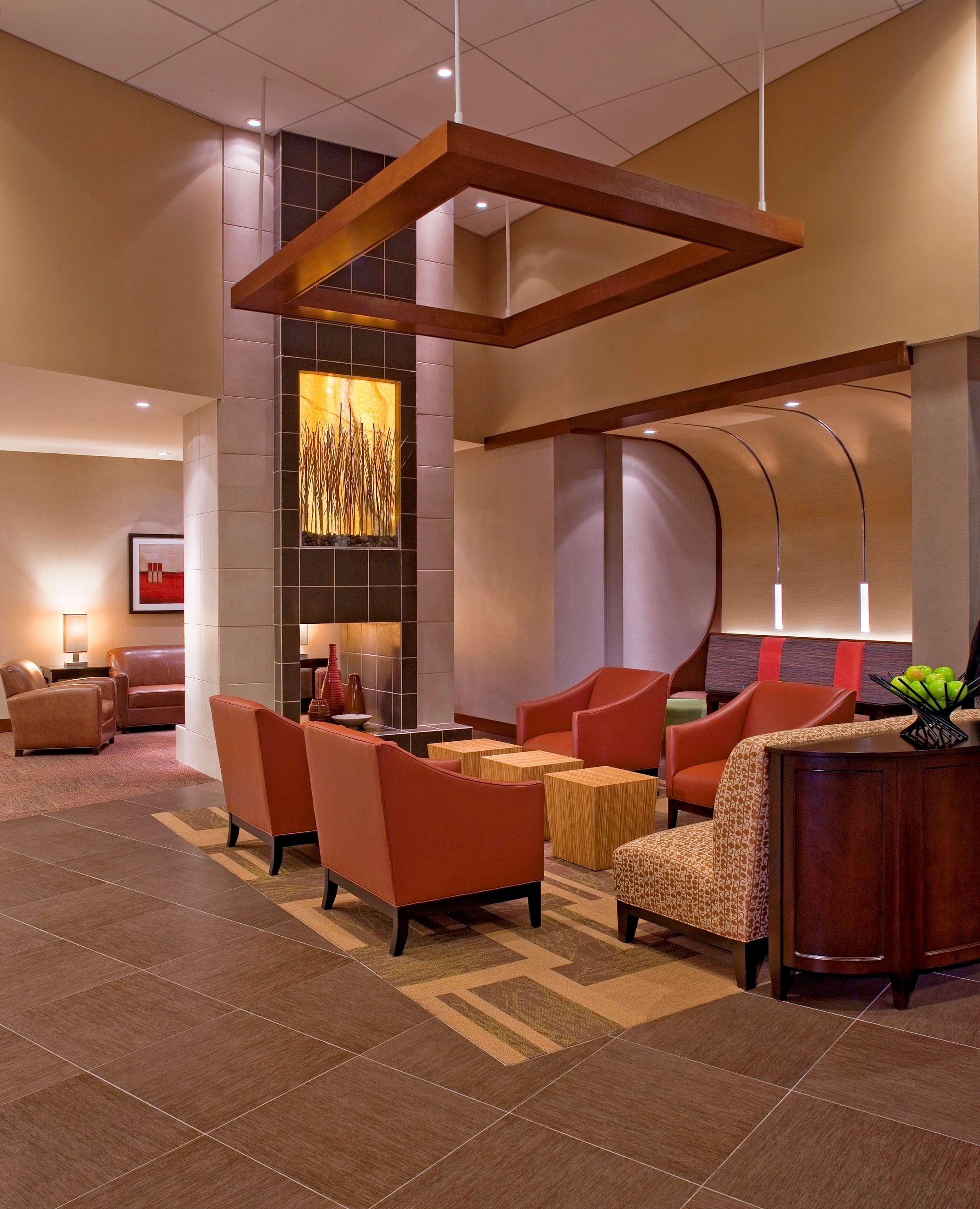 Vista Lobby Hyatt Place Richmond Airport