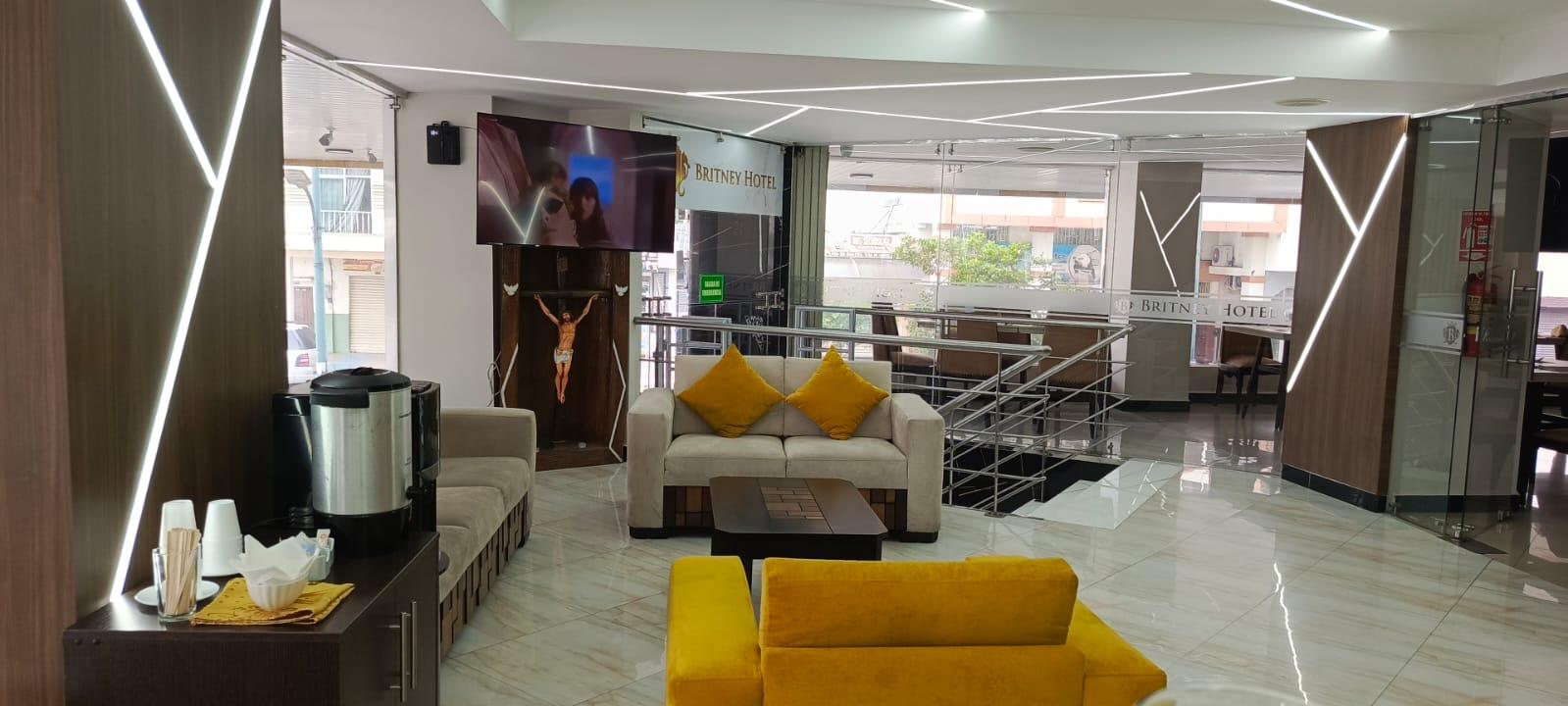 Gimnasio BRITNEY HOTEL MACHALA