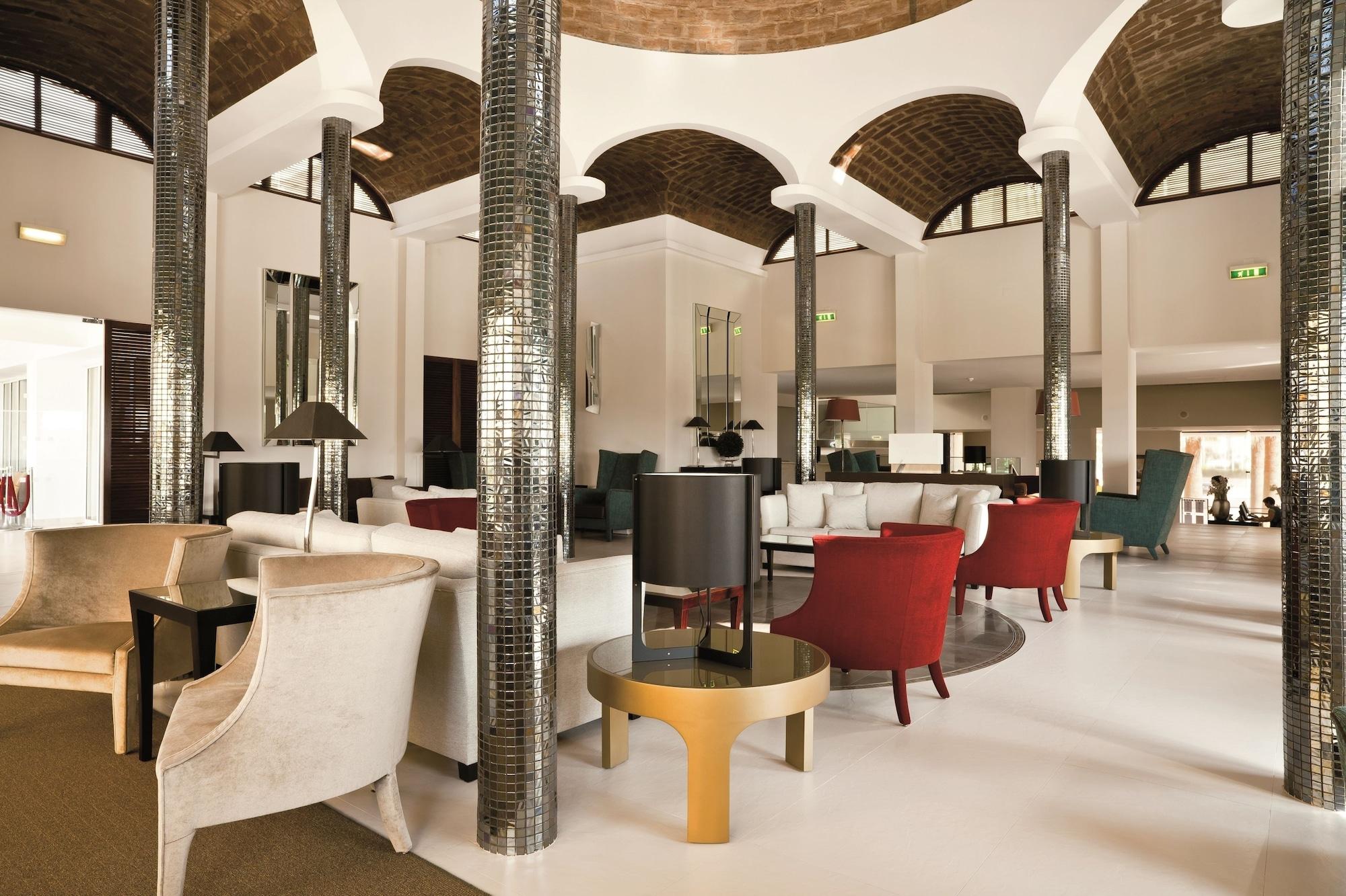 Vista Lobby Eurotel Altura