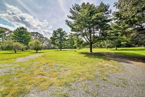 Alquiler Vacacional - 'juju's Place' Warsaw House w/ Deck & Tree Swings!