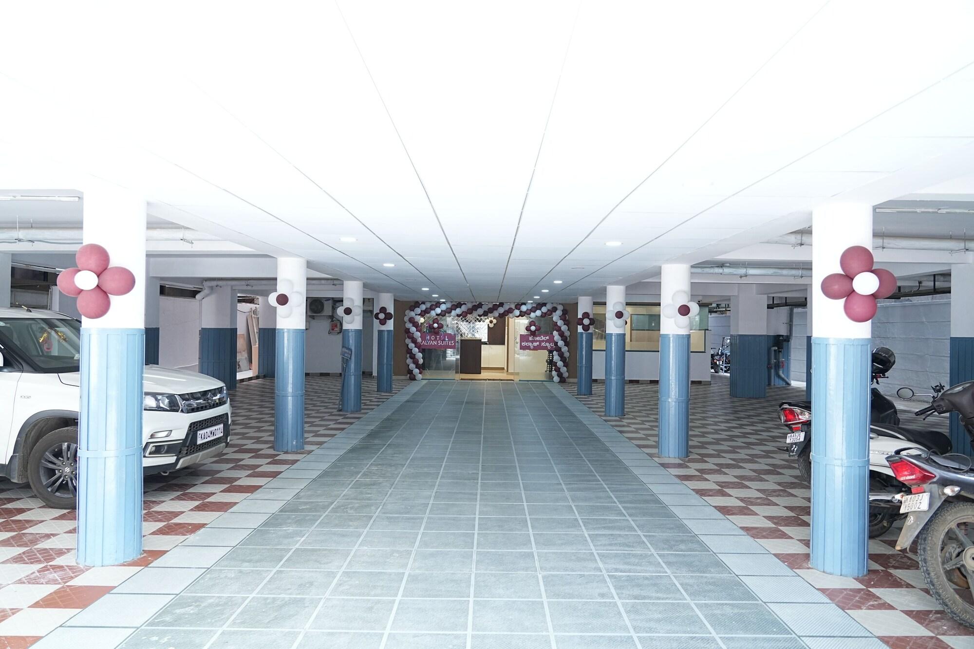 Vista Lobby HOTEL KALYAN SUITES