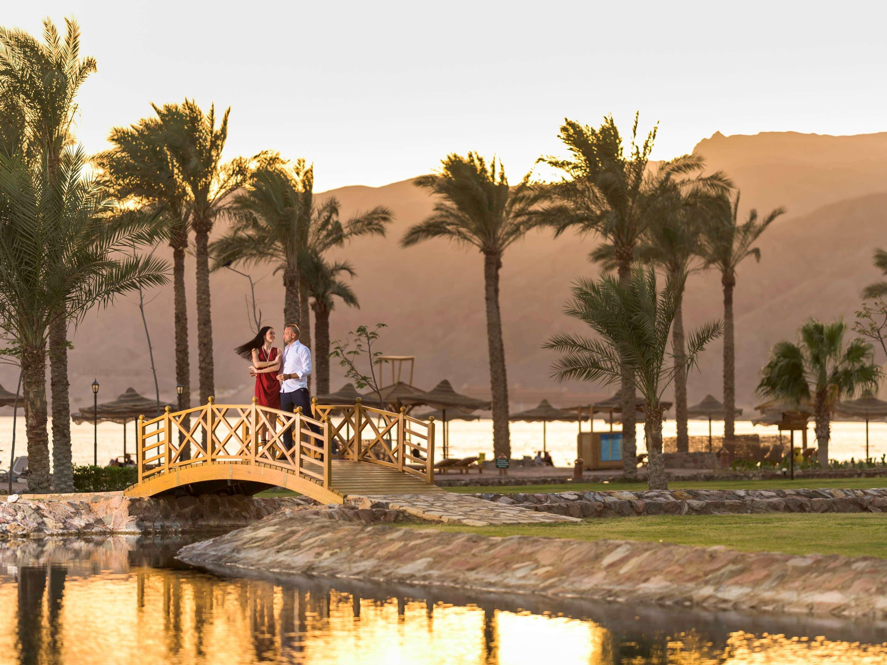 Vista Exterior Mövenpick Resort Taba