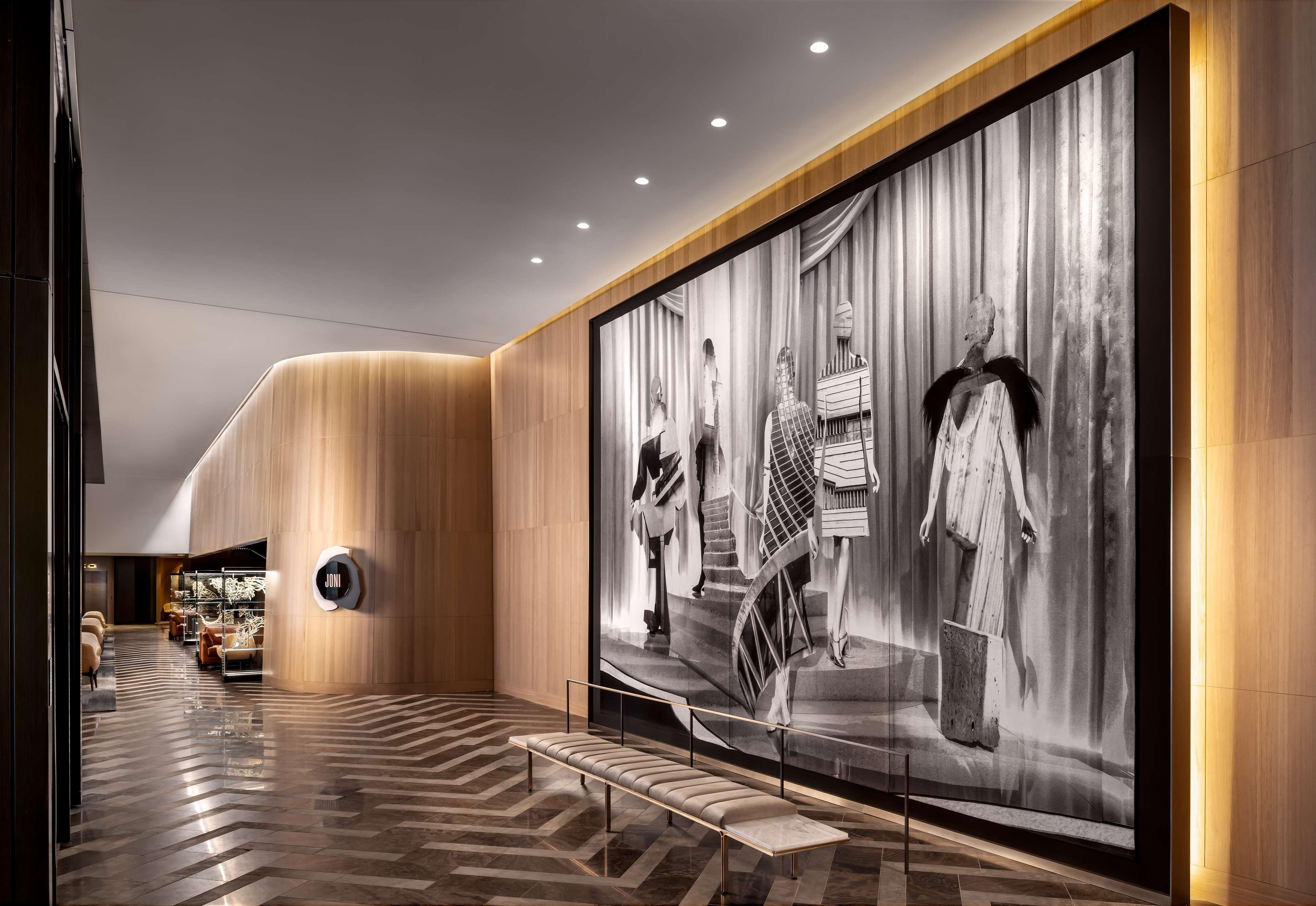 Vista Lobby Park Hyatt Toronto