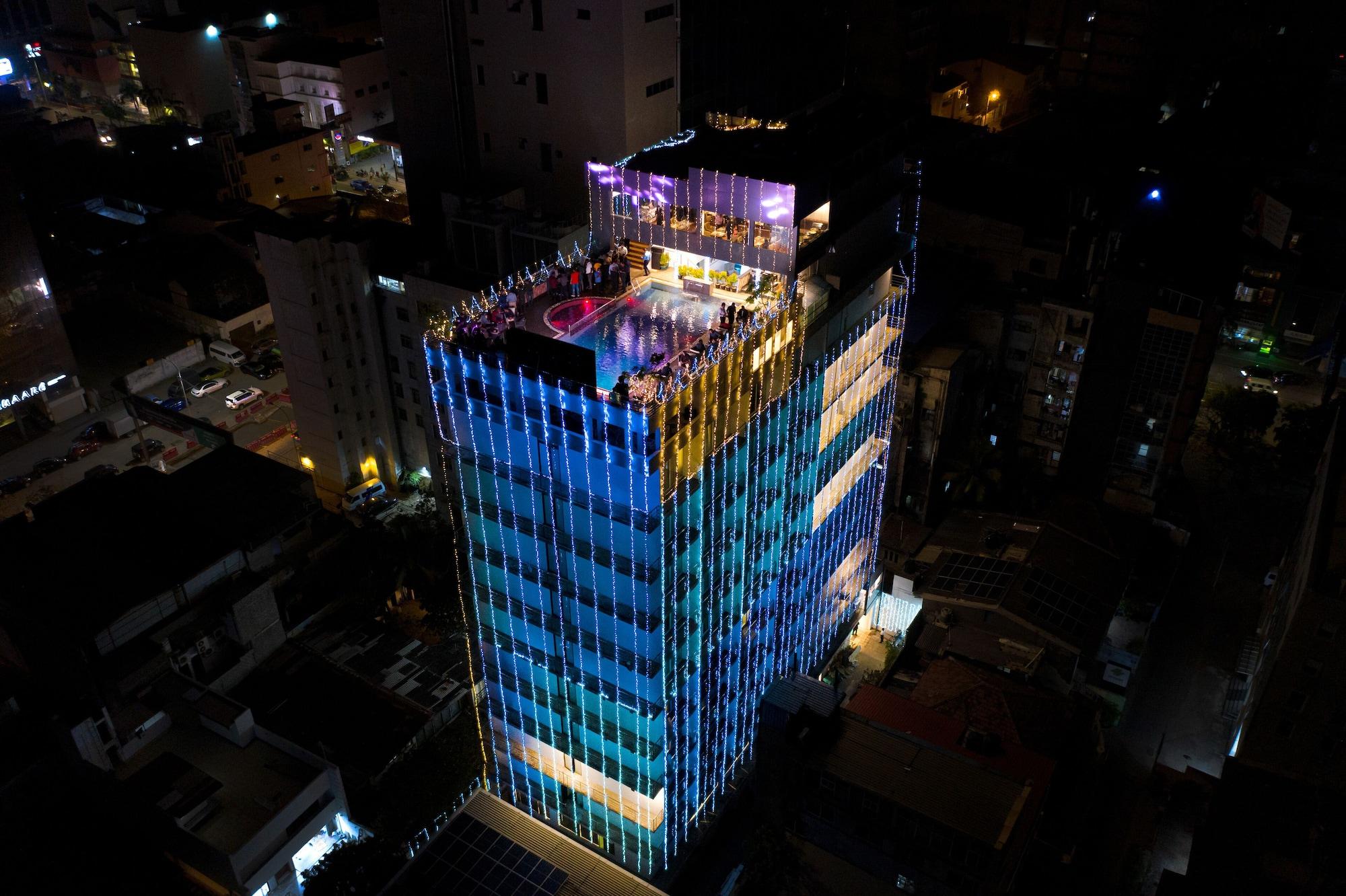 Vista Exterior Pearl Grand By Rathna