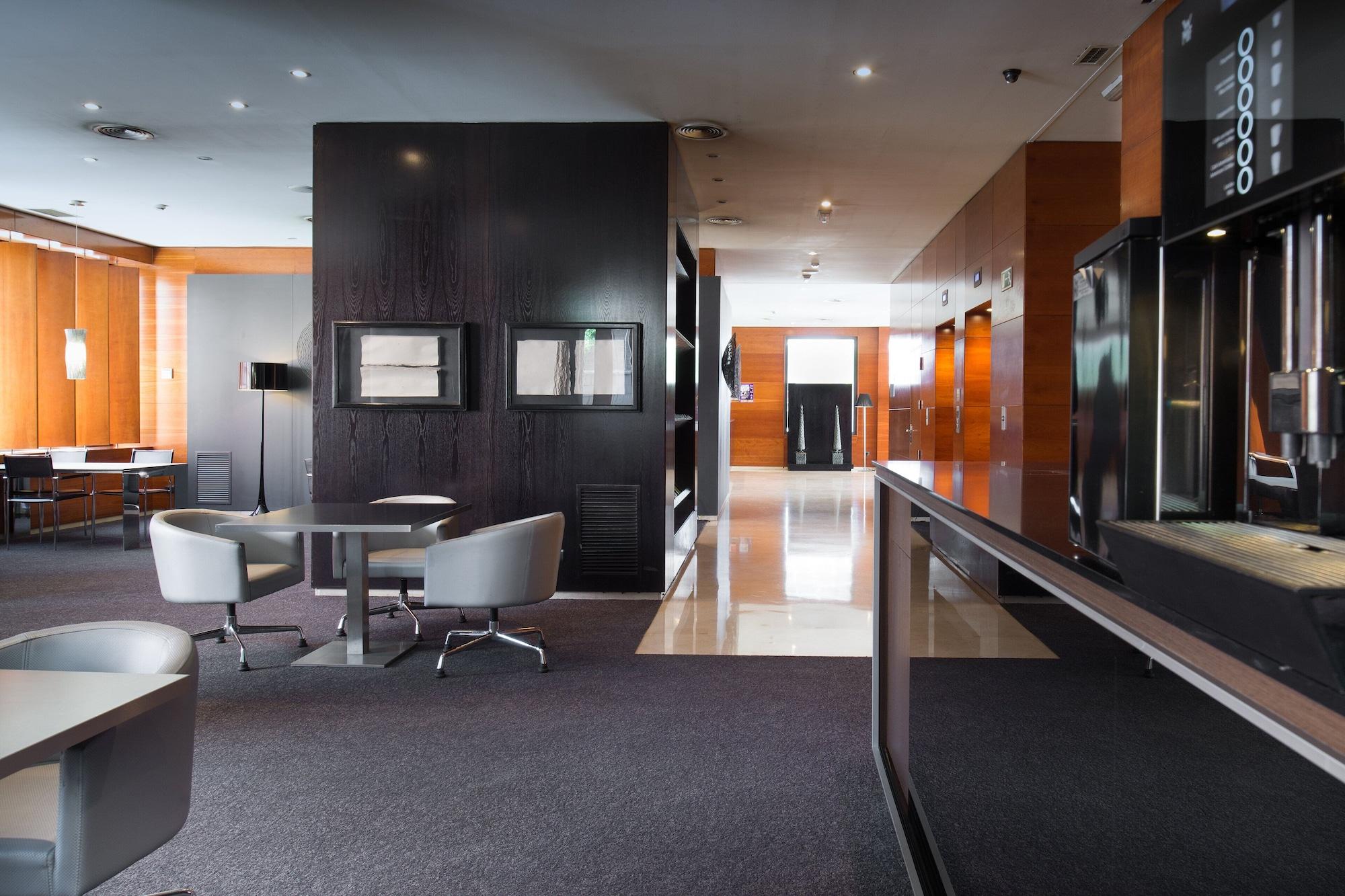 Vista Lobby Hotel Exe Cuenca