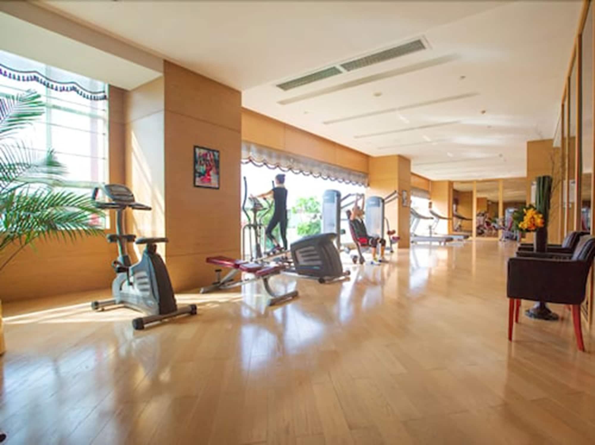 Gimnasio Cinese Hotel Dongguan
