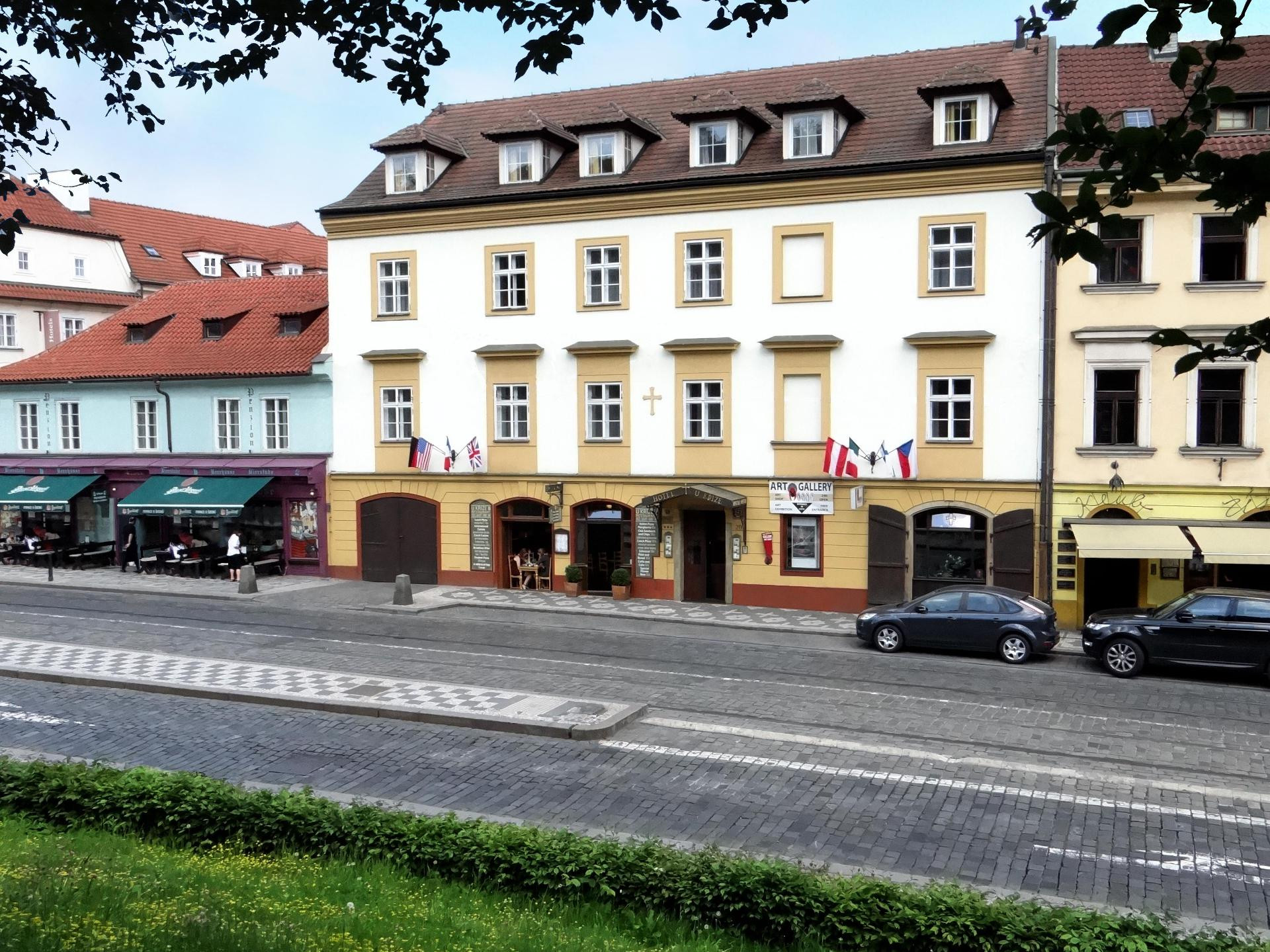 Vista Exterior U Krize