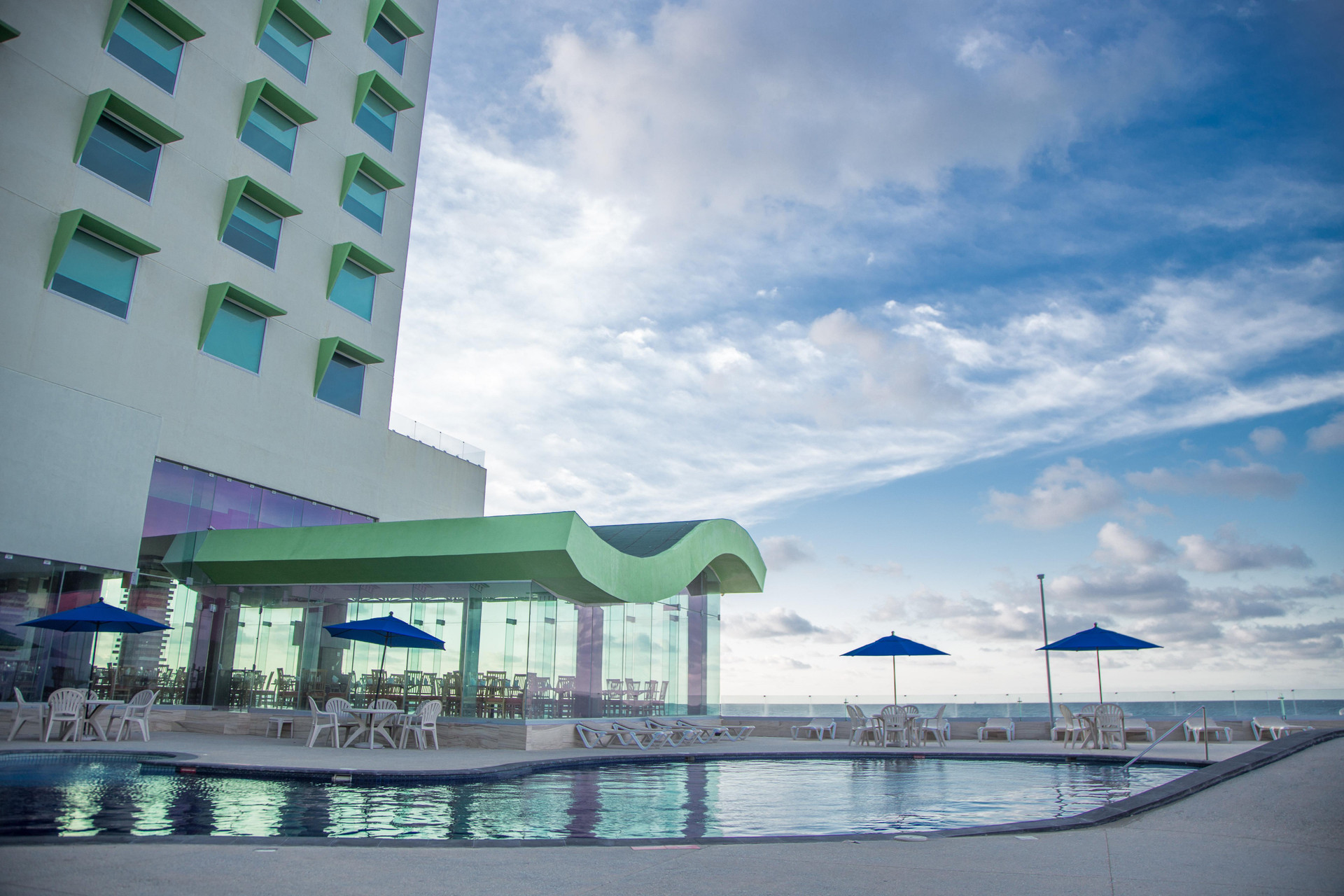 Vista Piscina Holiday Inn Coatzacoalcos by IHG