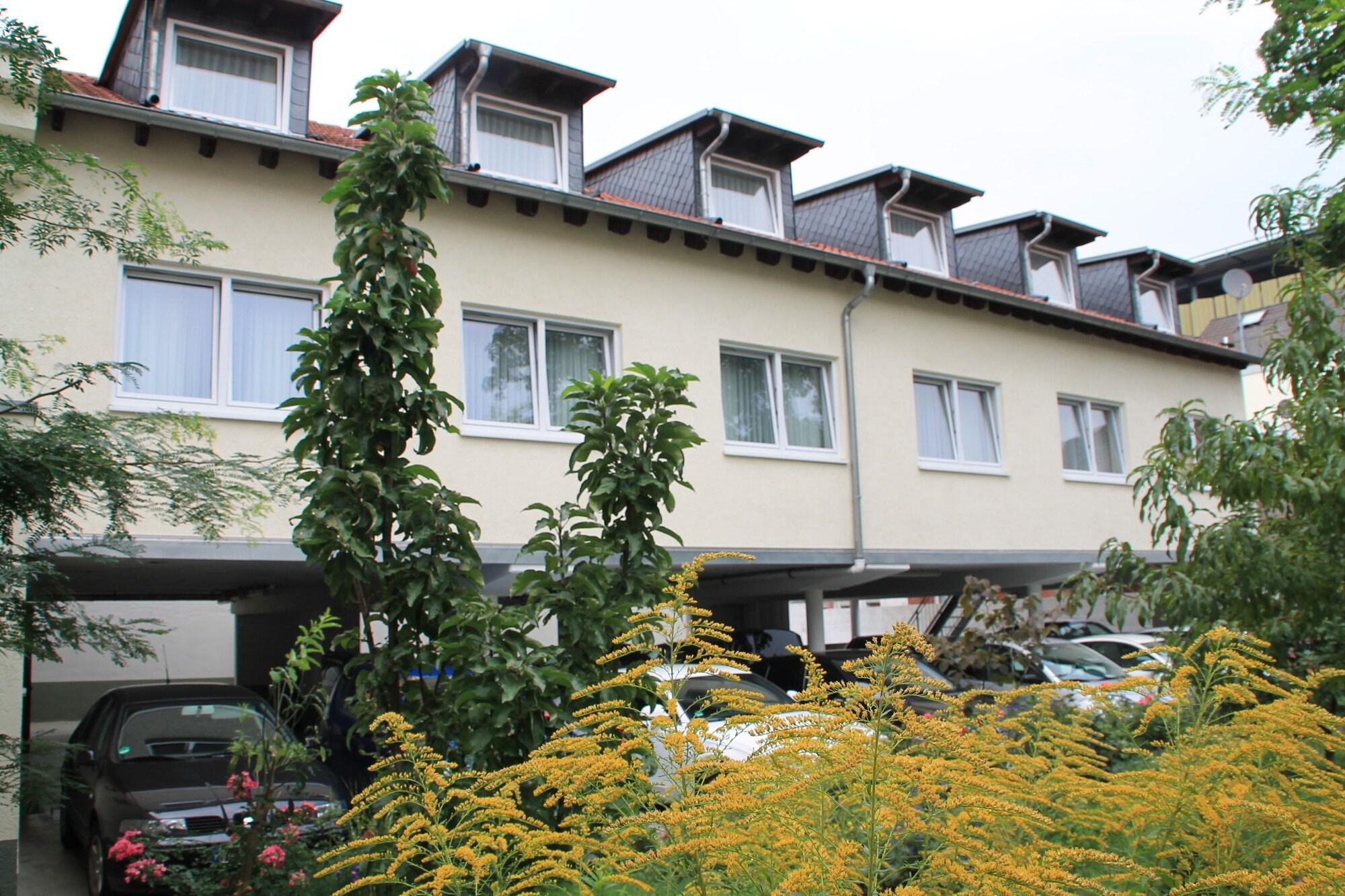 Varios HOTEL RIESENJunior by Trip Inn
