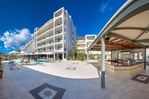 Alojamiento - John & George