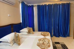 Alojamiento - MONSOON HOTEL