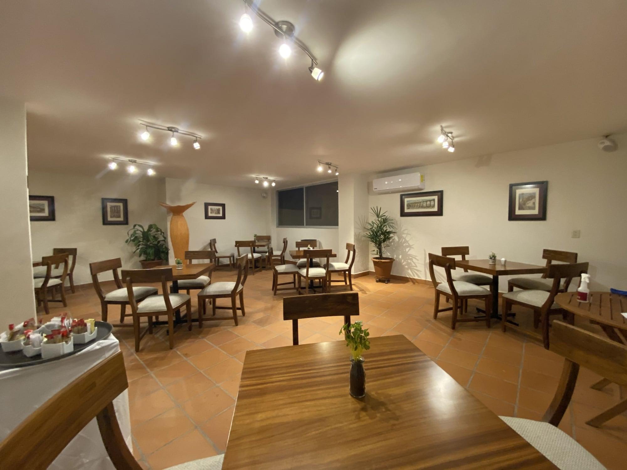 Restaurant Hotel Casa Faroles