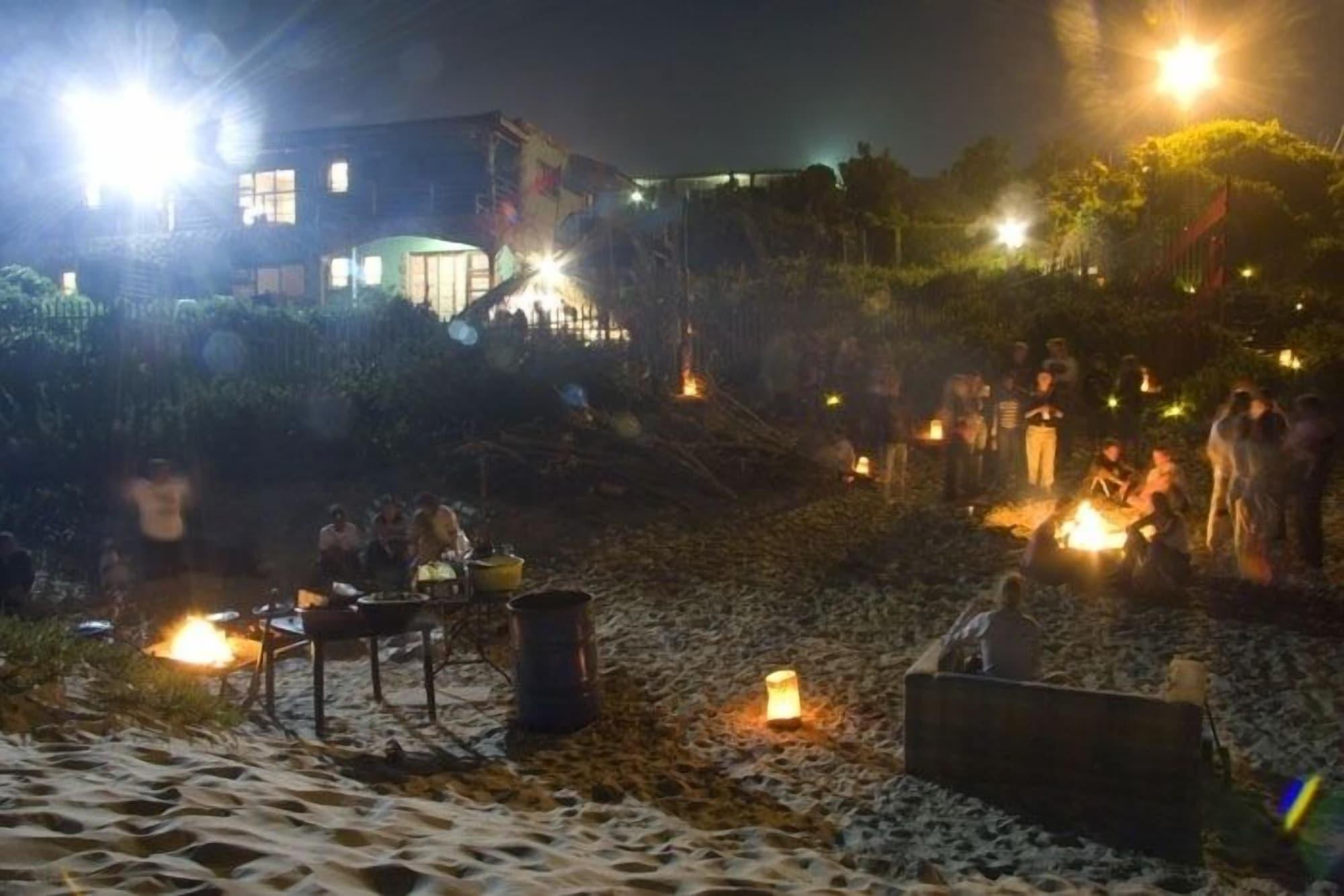 Vista Exterior Island Vibe Jeffreys Bay Hostel
