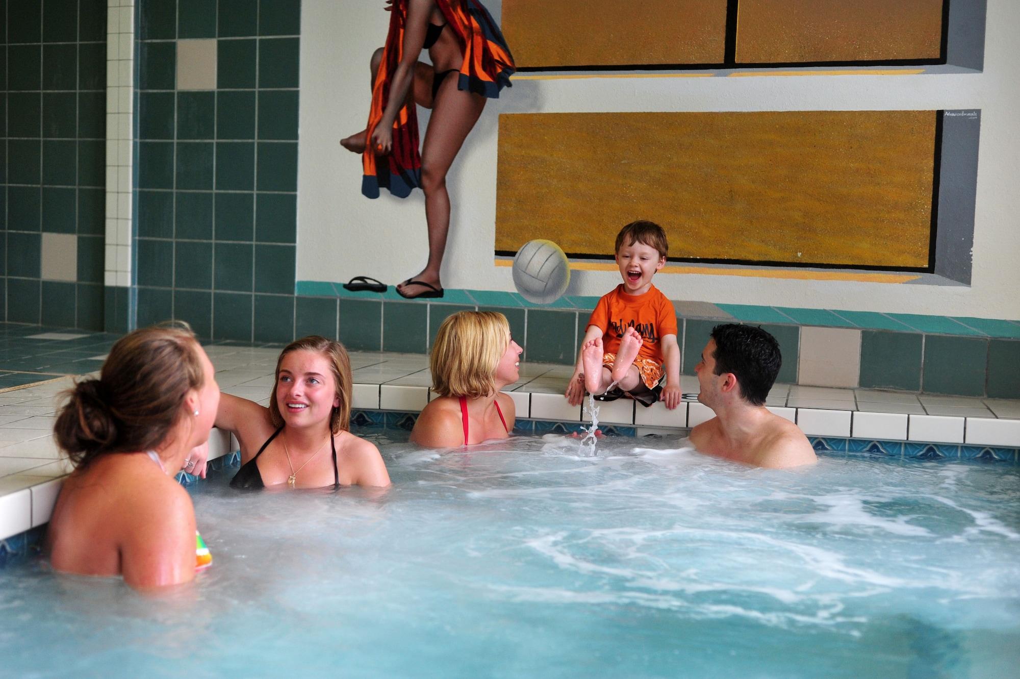 Spa Baker's Sunset Bay Resort