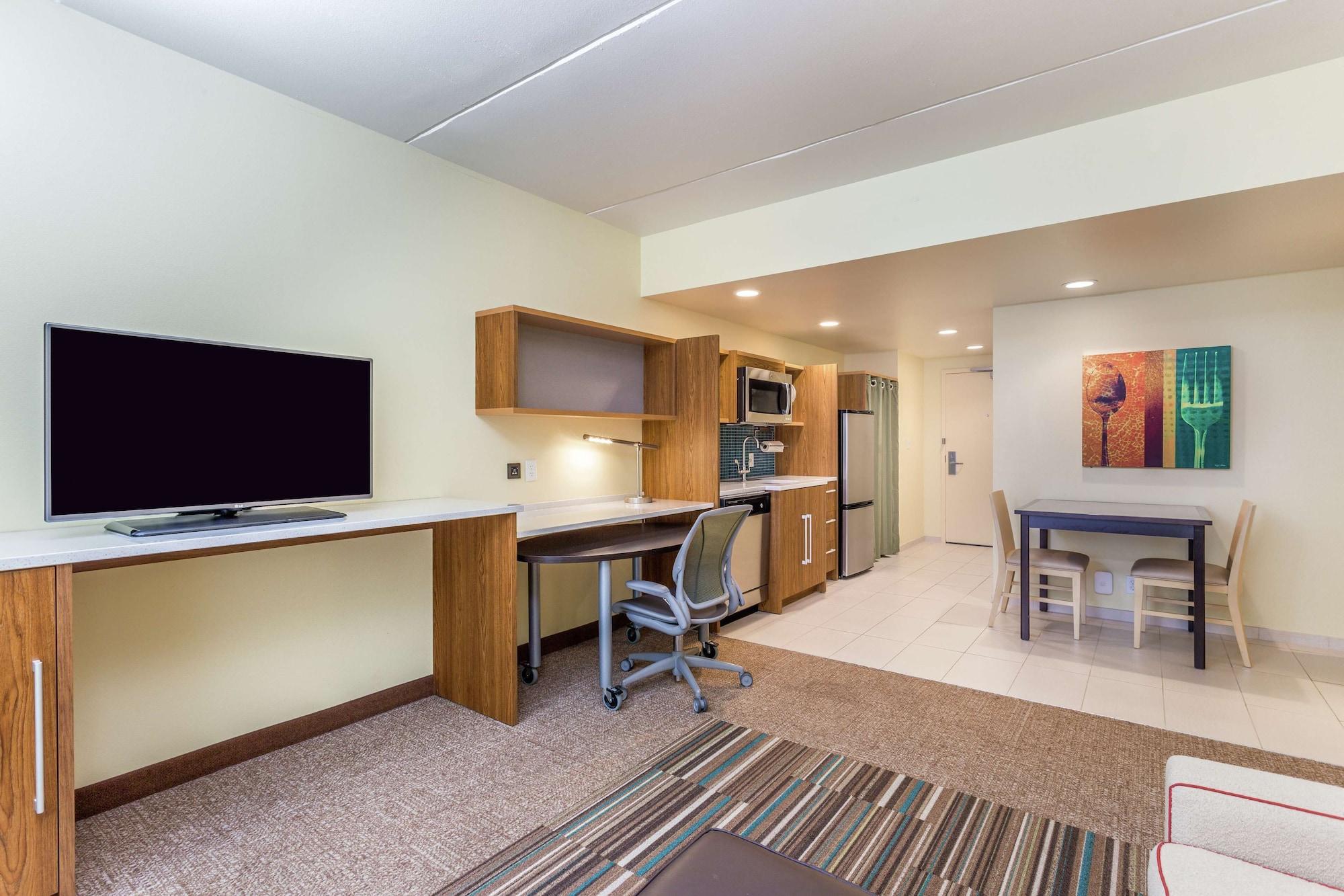 Habitación Home2 Suites by Hilton Albany Wolf Rd