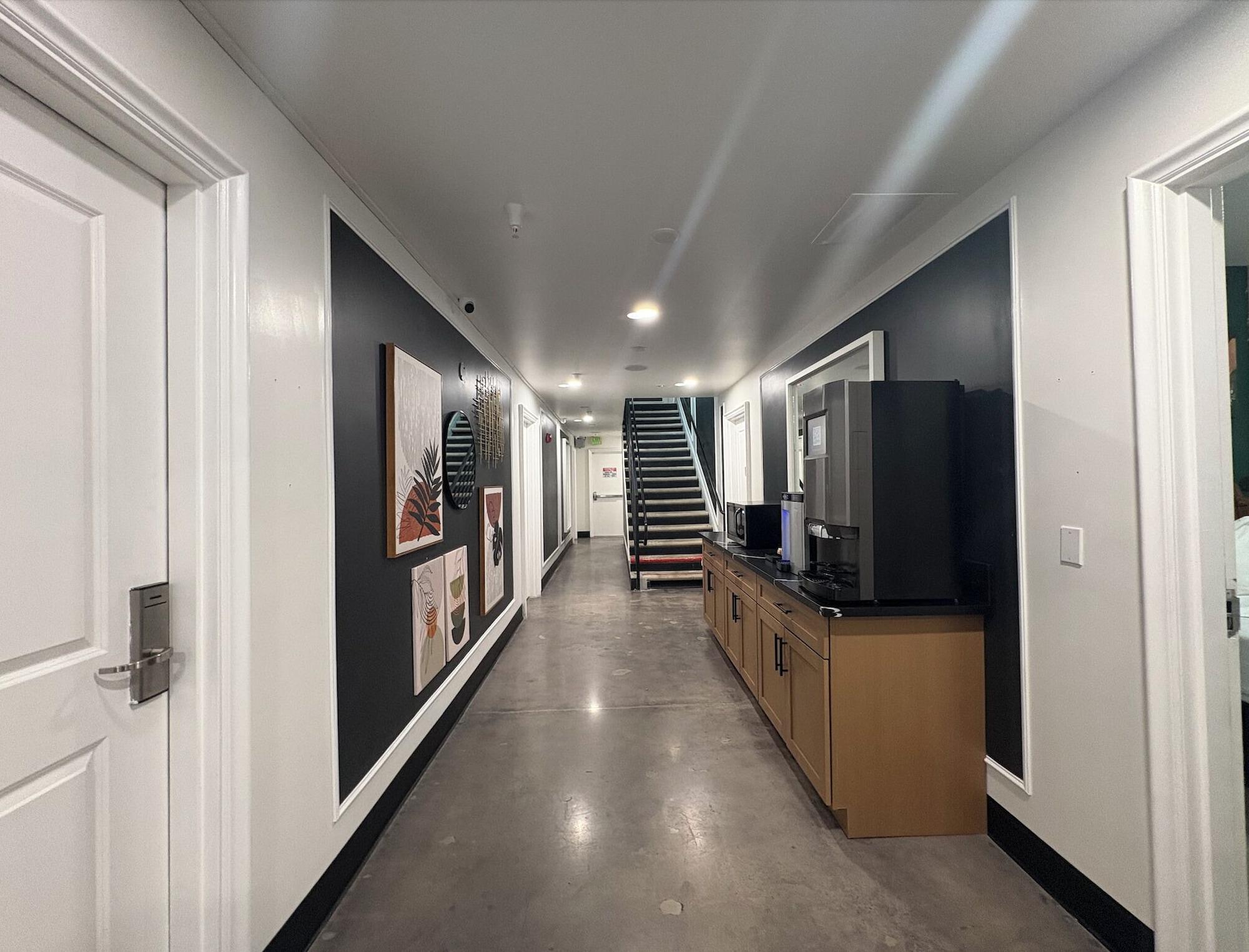Varios Le Bon Hotel Hollywood