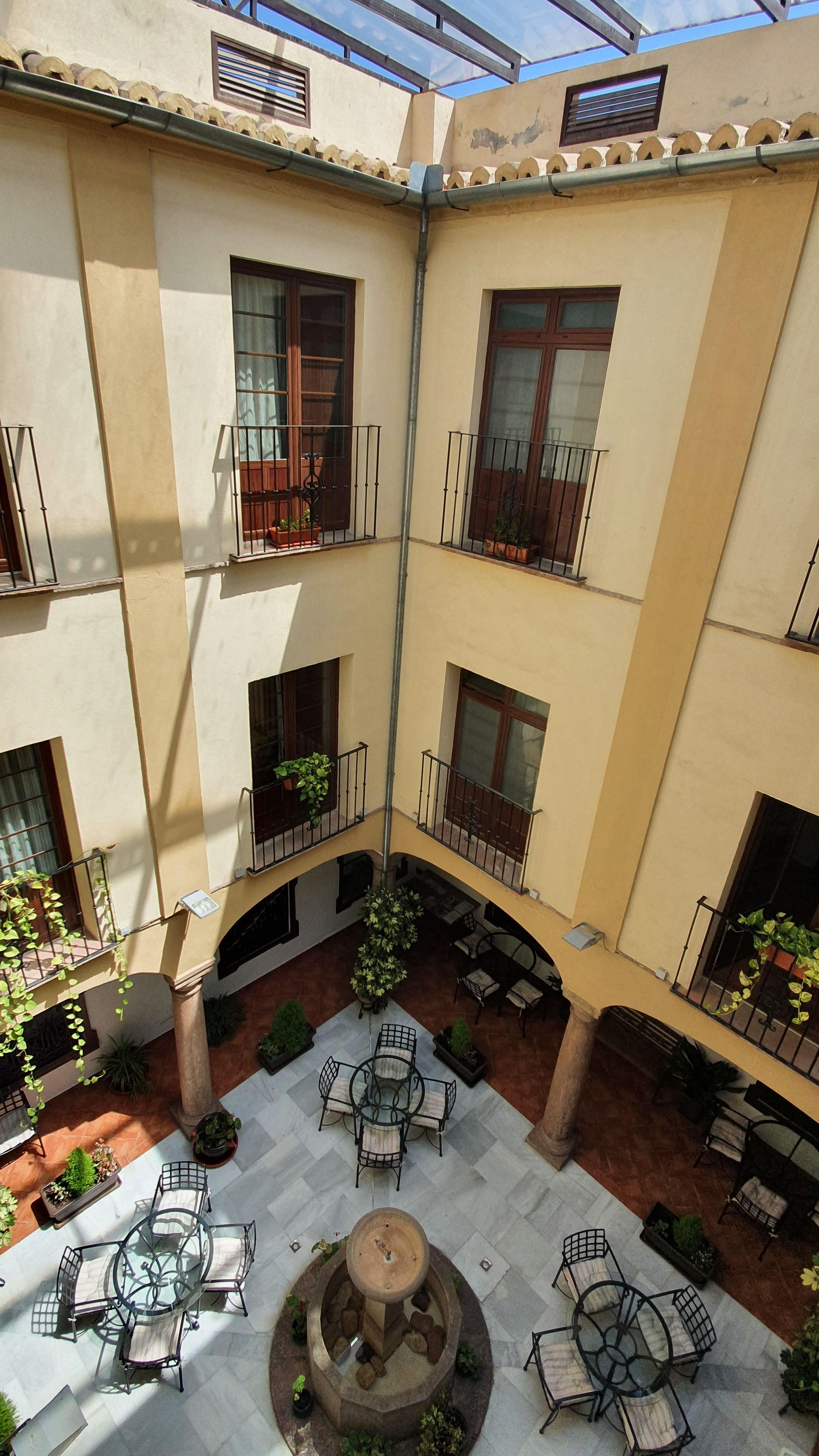 Vista Exterior Hotel Coso Viejo
