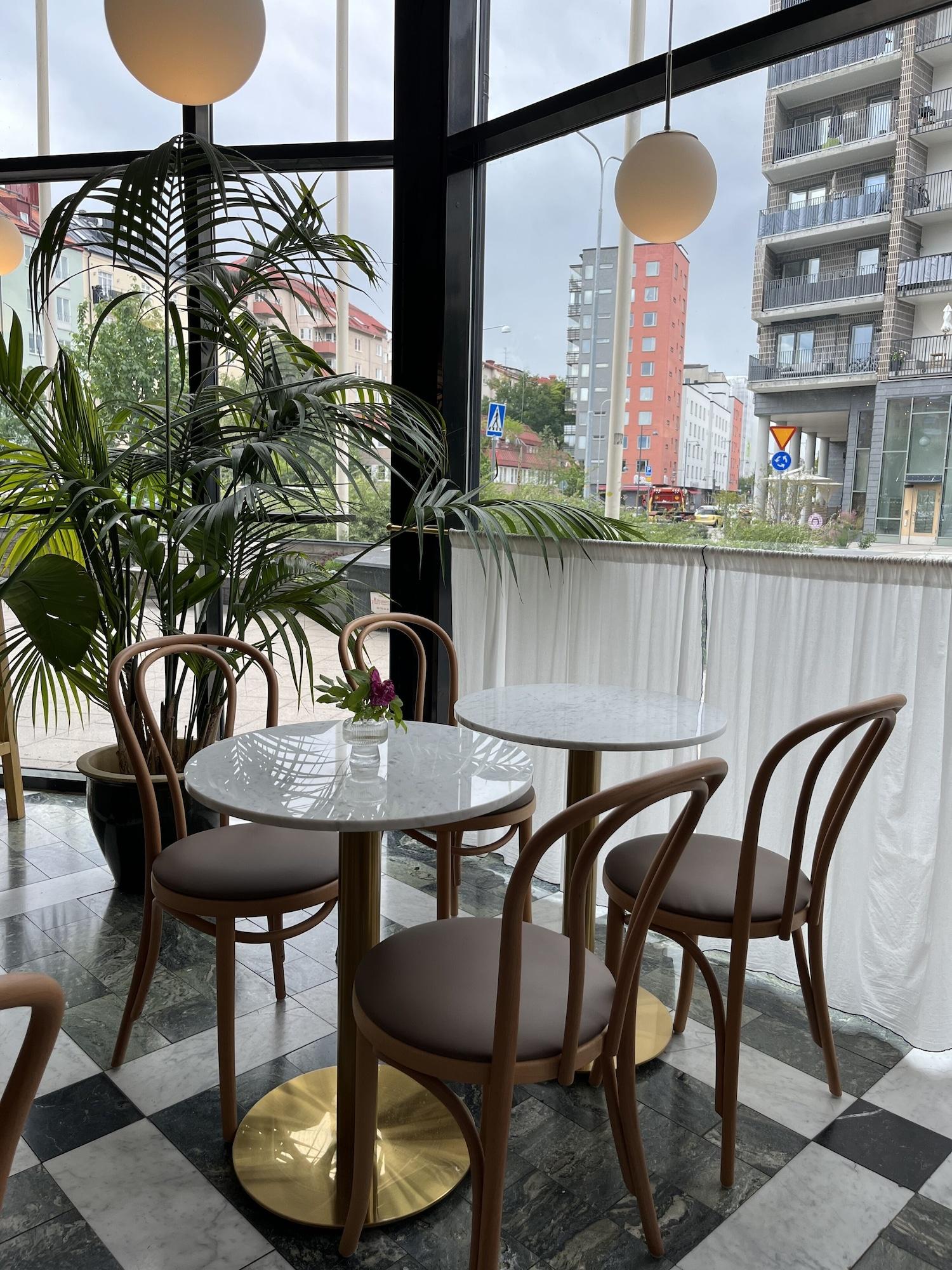 Restaurant 2Home Hotel Apartments