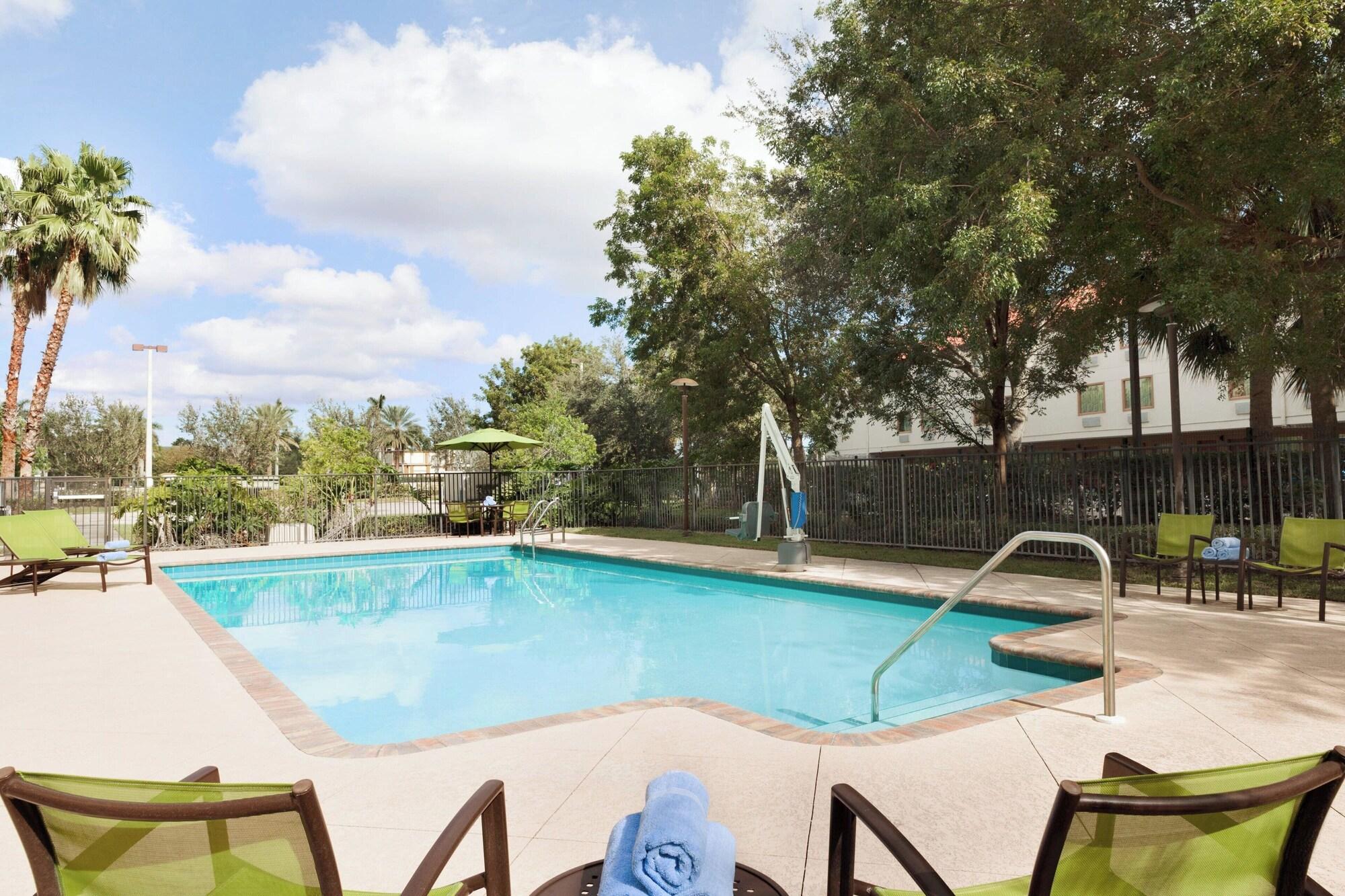Vista Piscina Springhill Suites by Marriott West Palm Beach