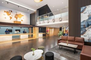 Alojamiento - Ibis Gading Serpong