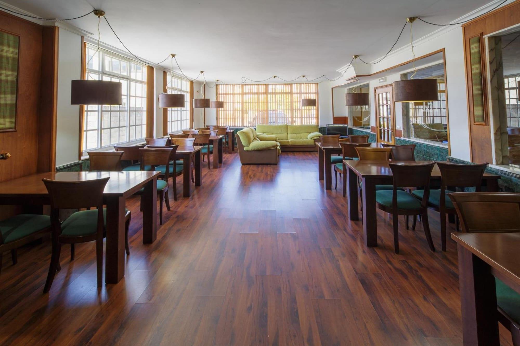 Restaurant Hotel As Areas II