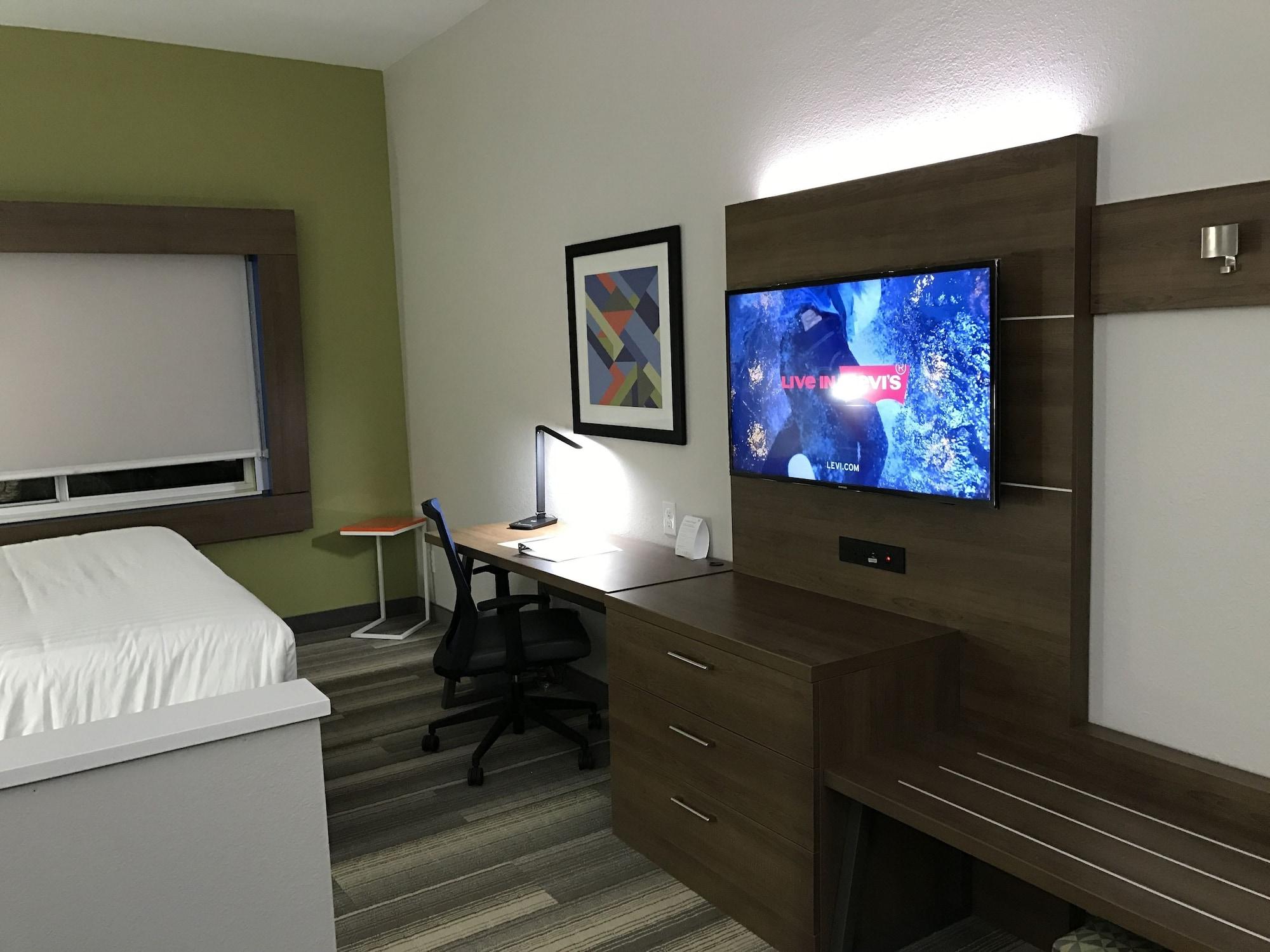 Habitación Holiday Inn Express Naples South I-75 by IHG