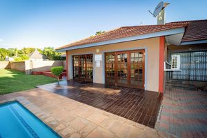 Alojamiento - Somethin Special Guest House