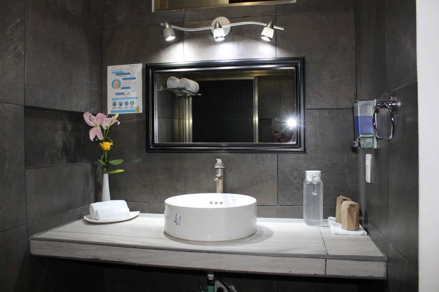 Baño Hotel Casa Zazil