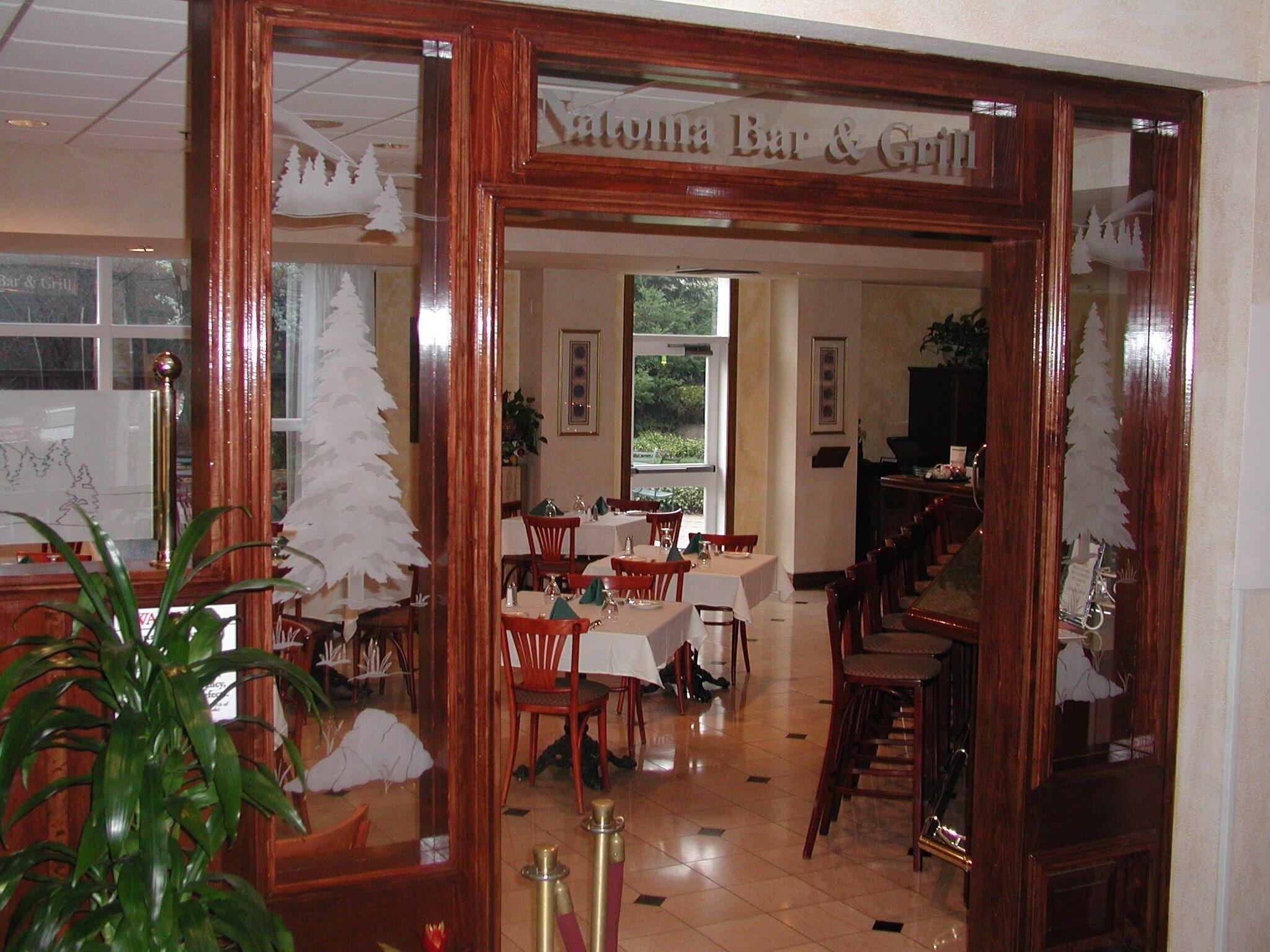 Restaurant Lake Natoma Inn