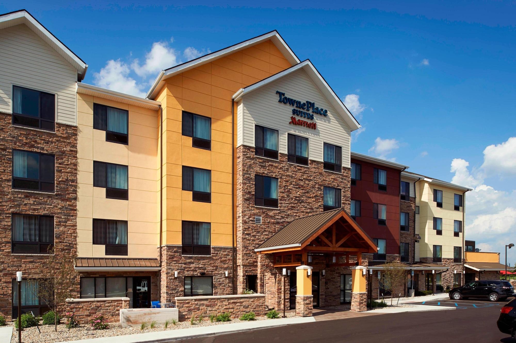Varios Towneplace Suites by Marriott Saginaw