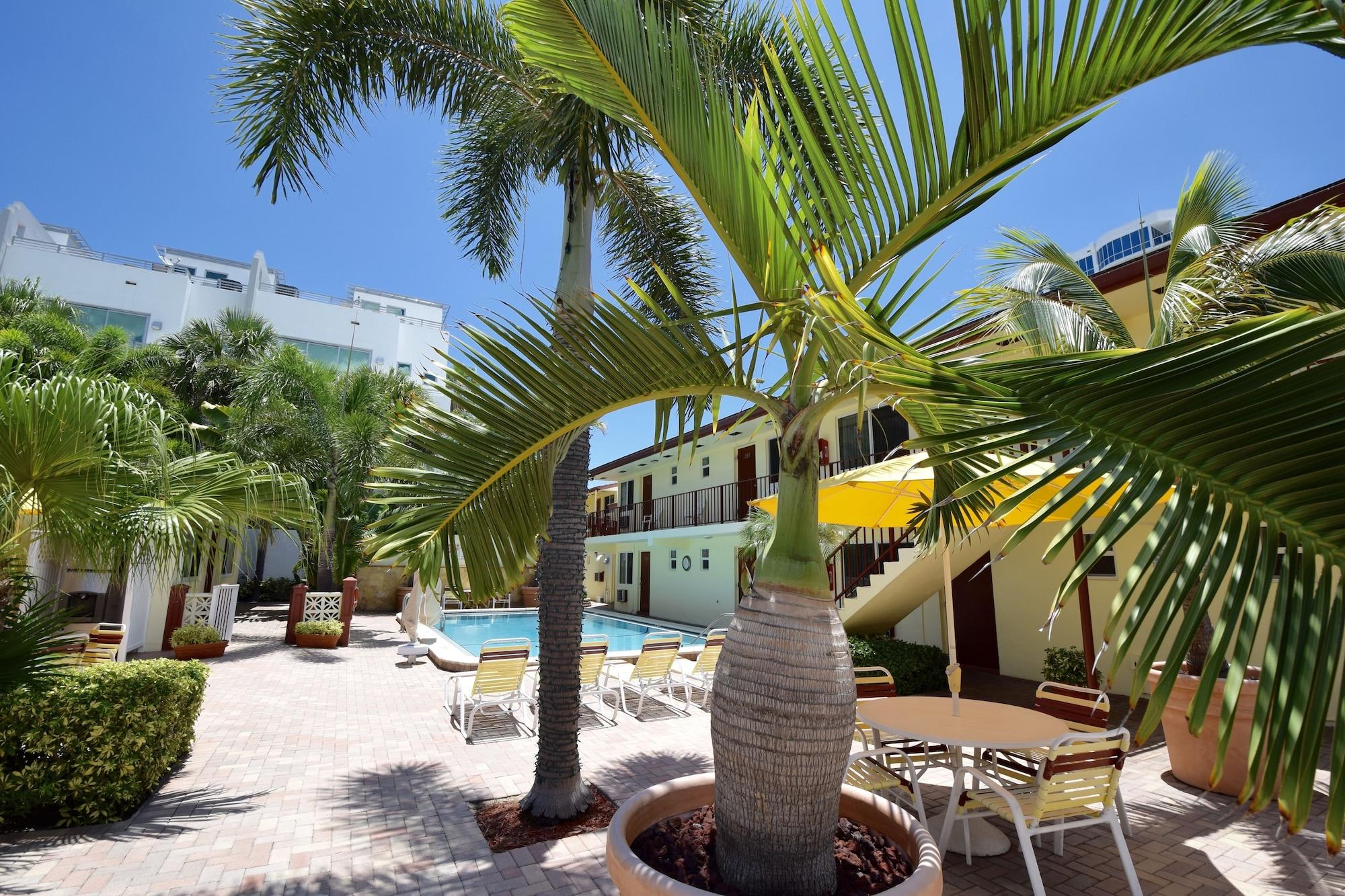 Varios Surf Side Resort