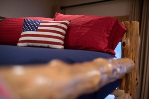 Alquiler Vacacional - Family-Friendly, Very Private, Trout Pond, Hot Tub, 40 Acres In National Forest