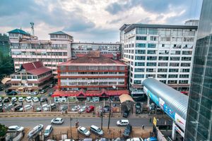 Alojamiento - Diamond Plaza Apartments