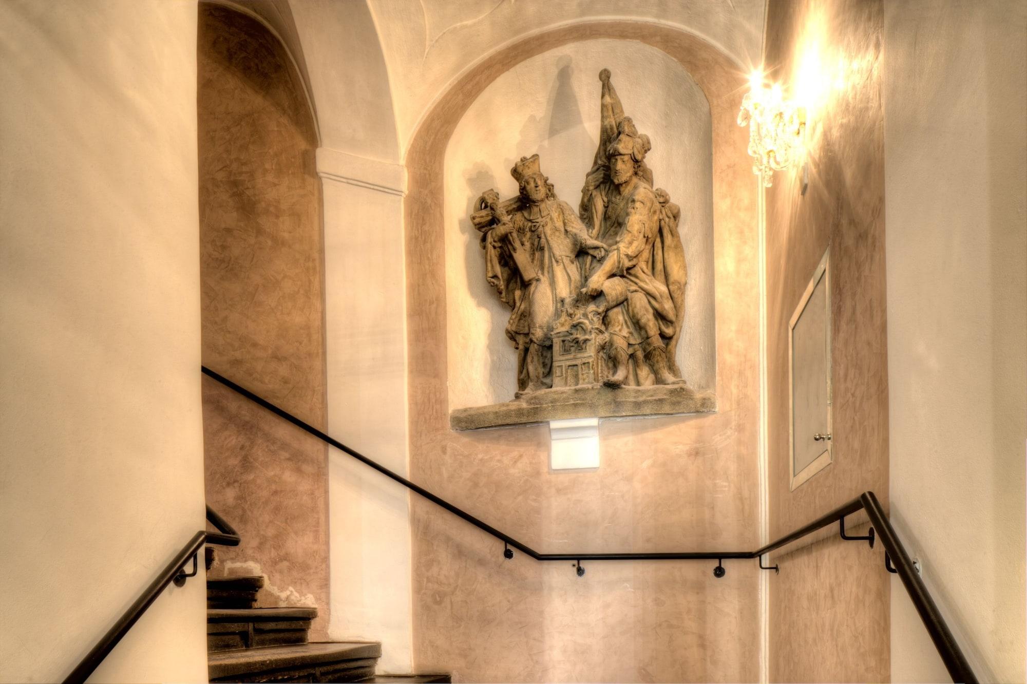 Varios Hotel Palác U Kočků by Adrez Living
