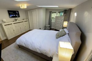 Alquiler Vacacional - Remodeled historical Gosnold Cottage.300 yards to the beach.