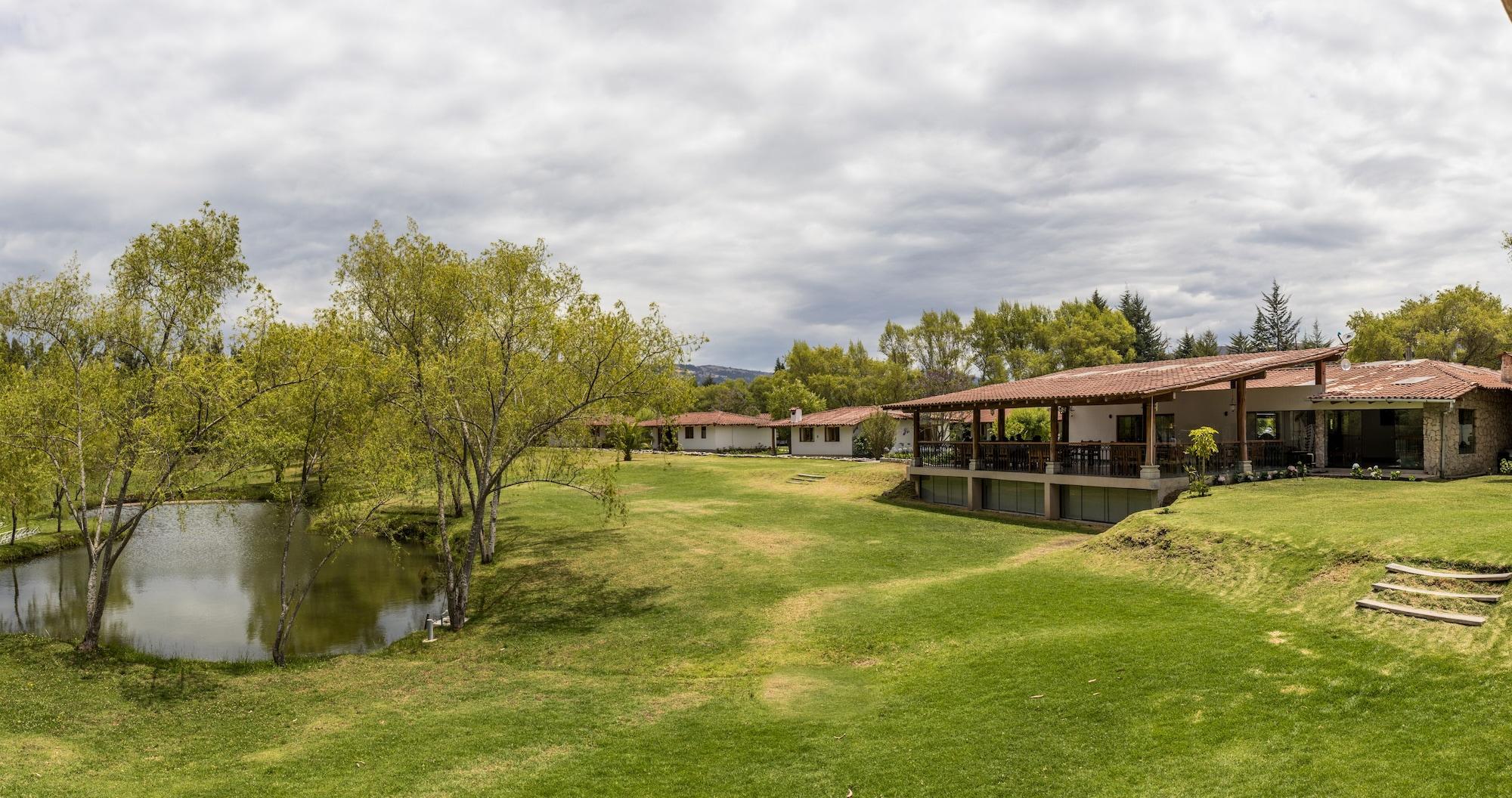 Vista Exterior Ensenada Hotel y Campo Hotel Asociado Casa Andina