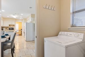 Alquiler Vacacional - Good Vibes Casa 6 Beds/Game Room HUGE YARD