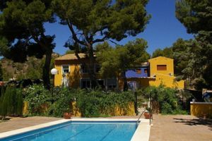 Alojamiento - La Puerta Del Agua