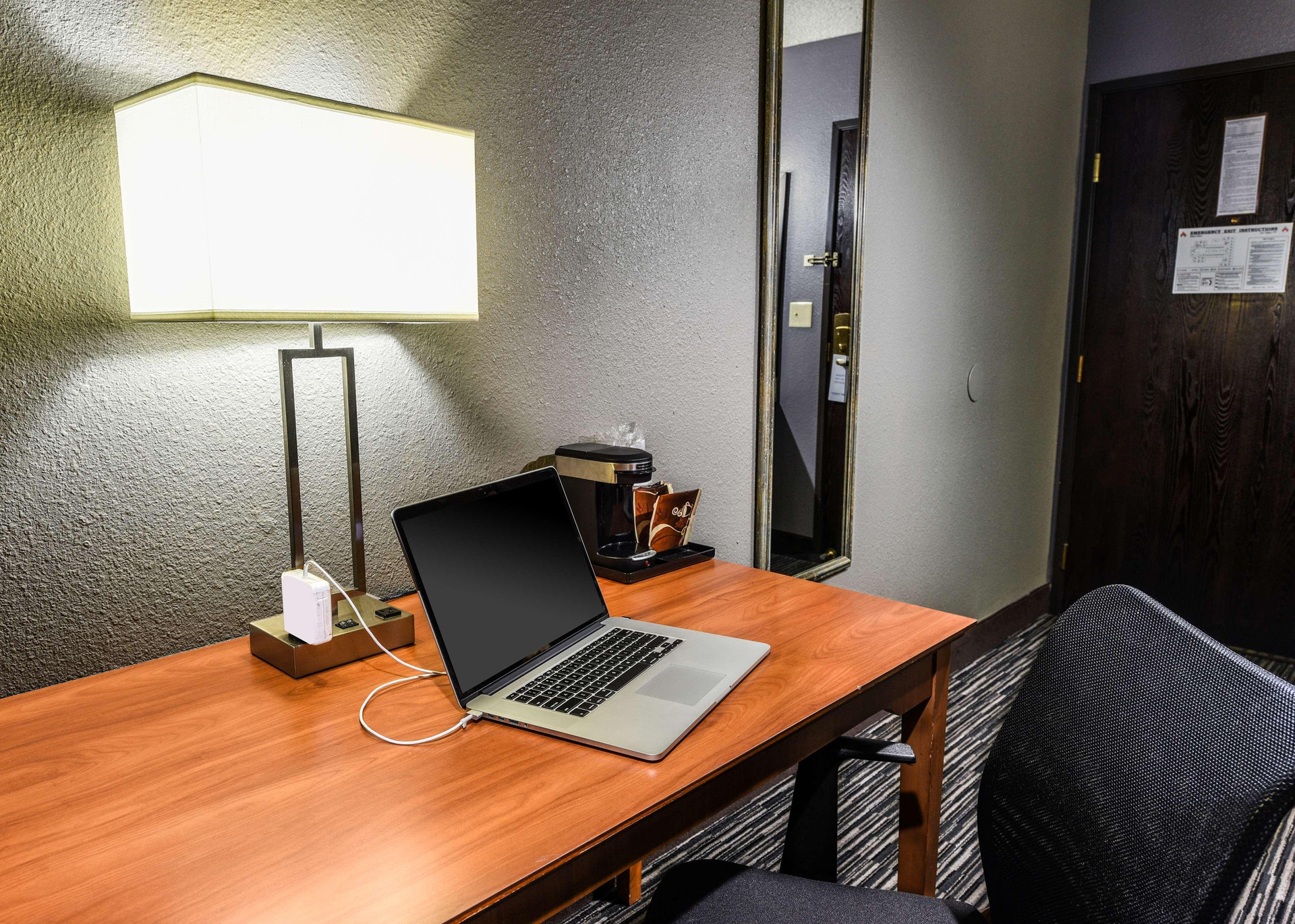 Vista Exterior Best Western McCarran Inn