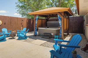 Alquiler Vacacional - San Antonio Home w/ Private Hot Tub: Pet Friendly!