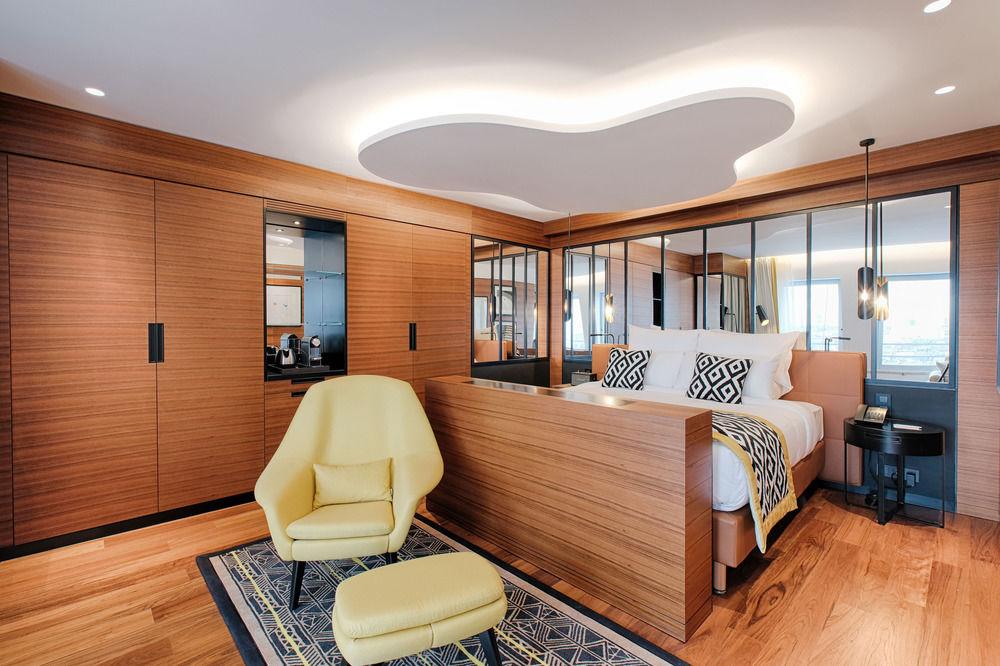 Hotel Renaissance Paris Republique Hotel