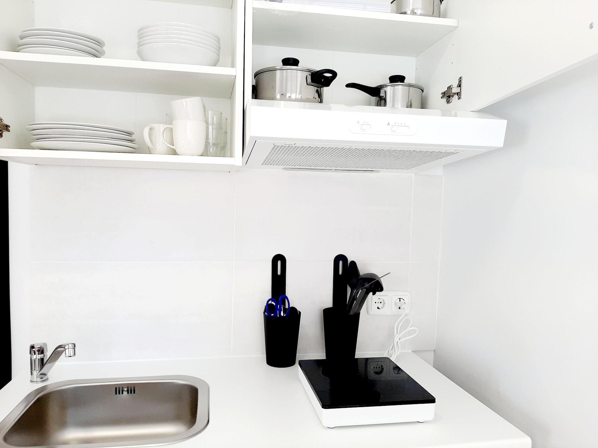 Equipamiento de Habitación Hostal Lucía by gaiarooms