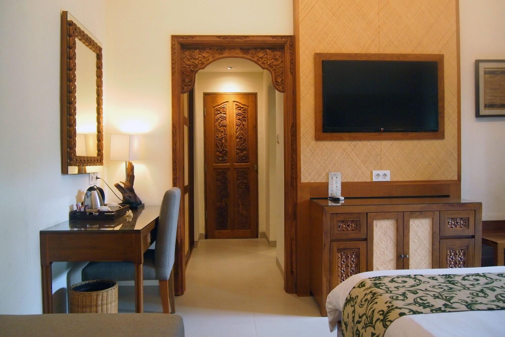 Set de Habitación Yulia Village Inn