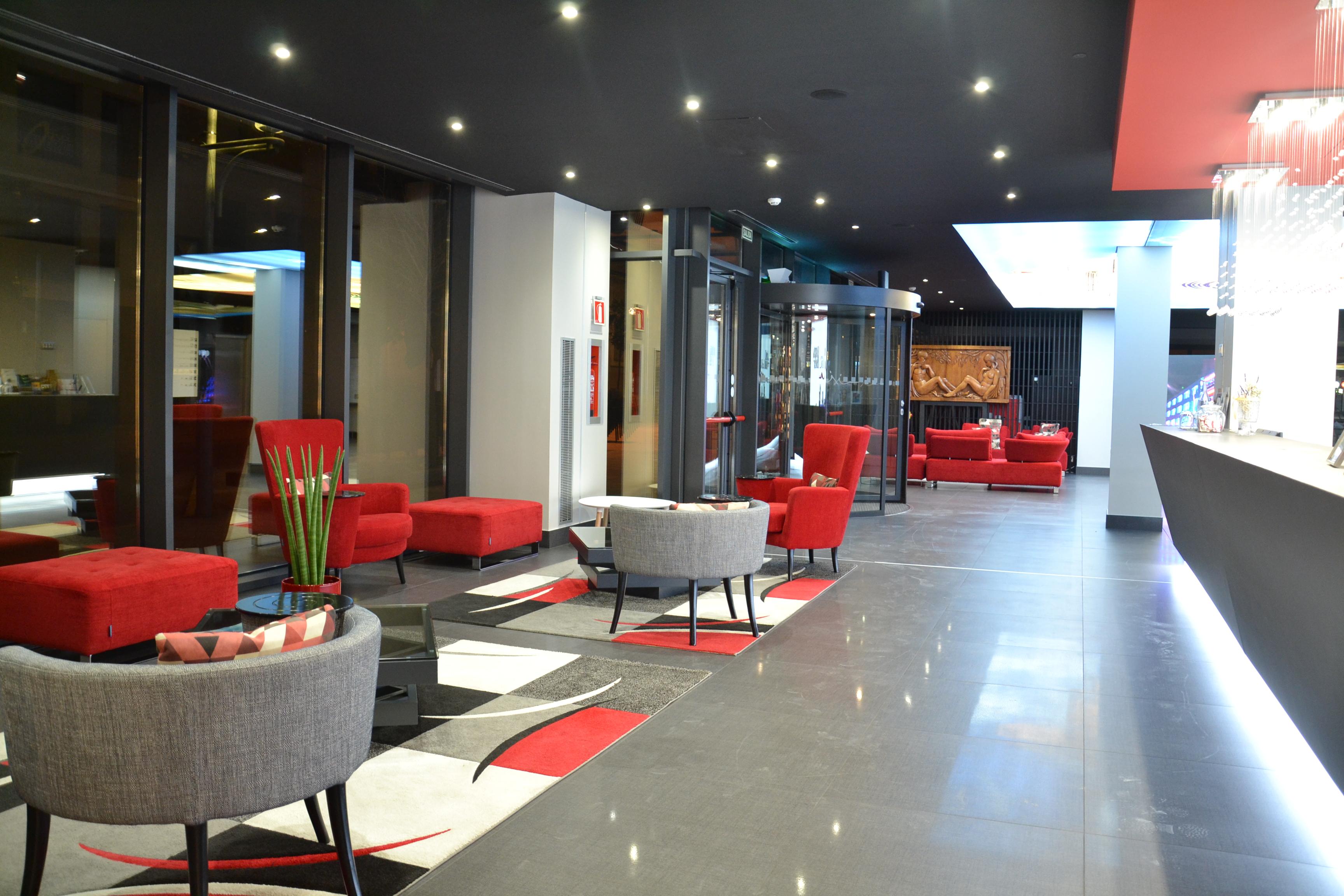 Vista Lobby Hotel & SPA Ciudad de Binefar
