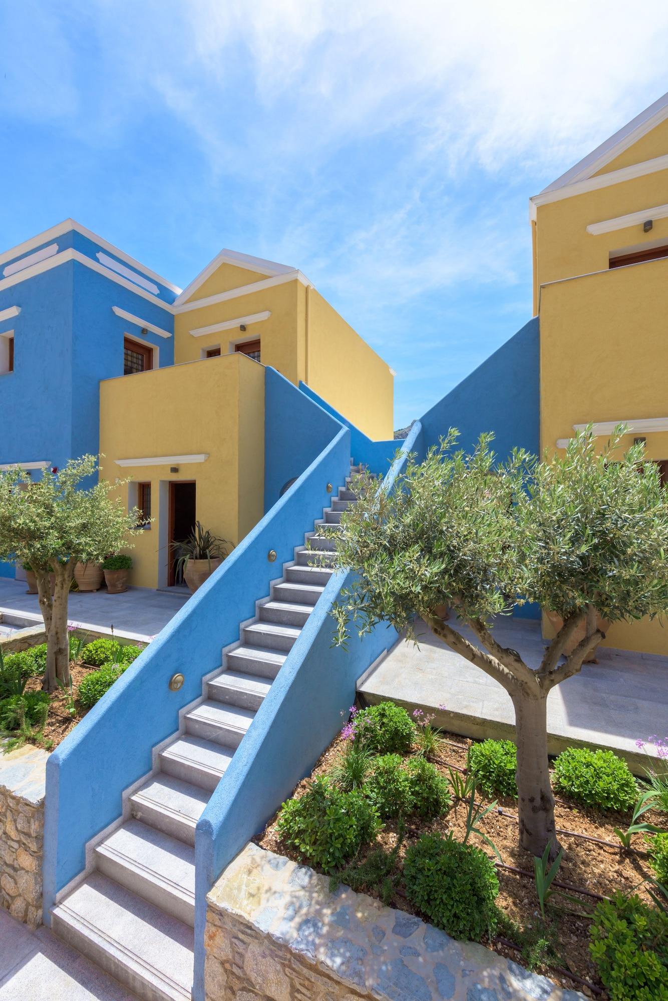 Vista Exterior A Symi Residences