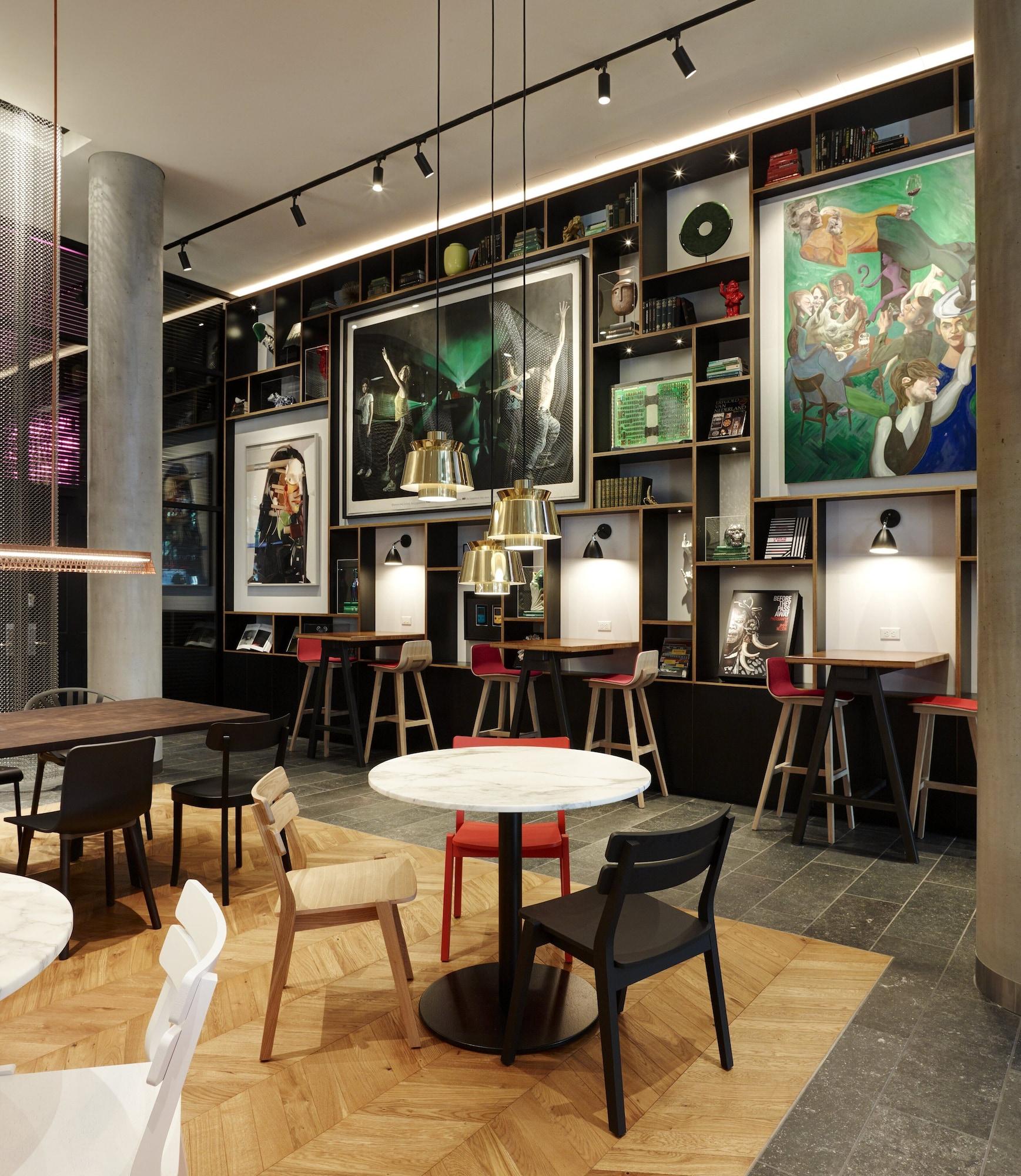 Restaurant citizenM Seattle South Lake Union