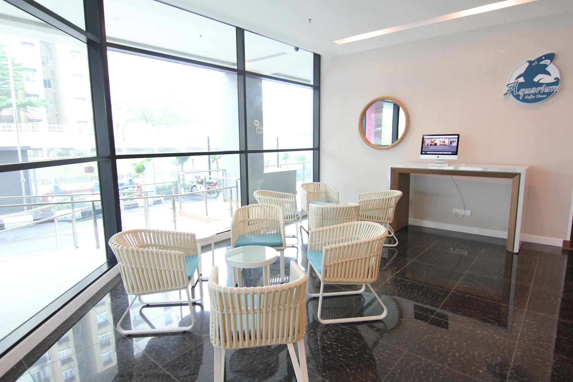 Vista Lobby Nexus Business Suite Hotel