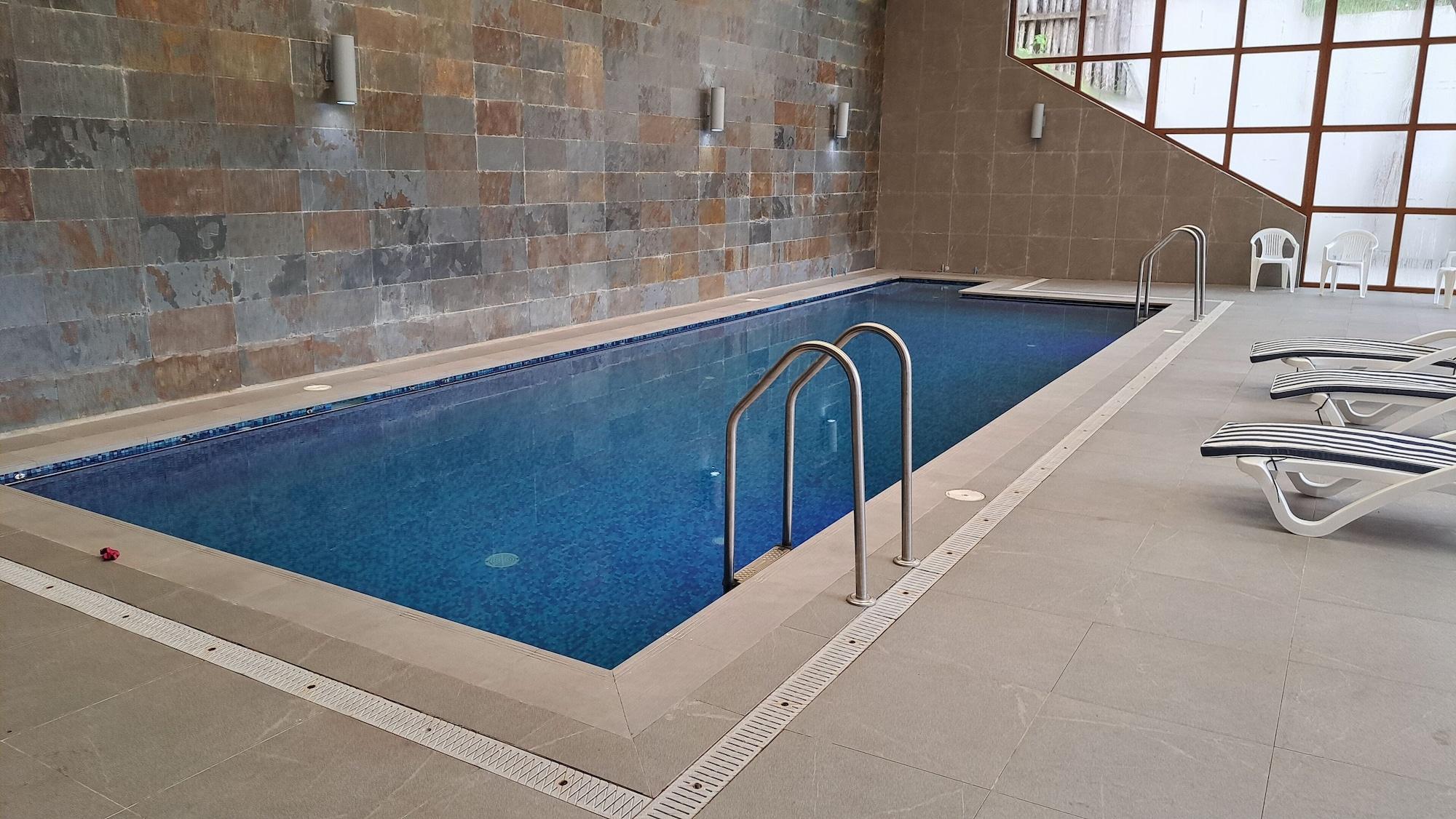 Vista Piscina Hotel Diego de Almagro Castro